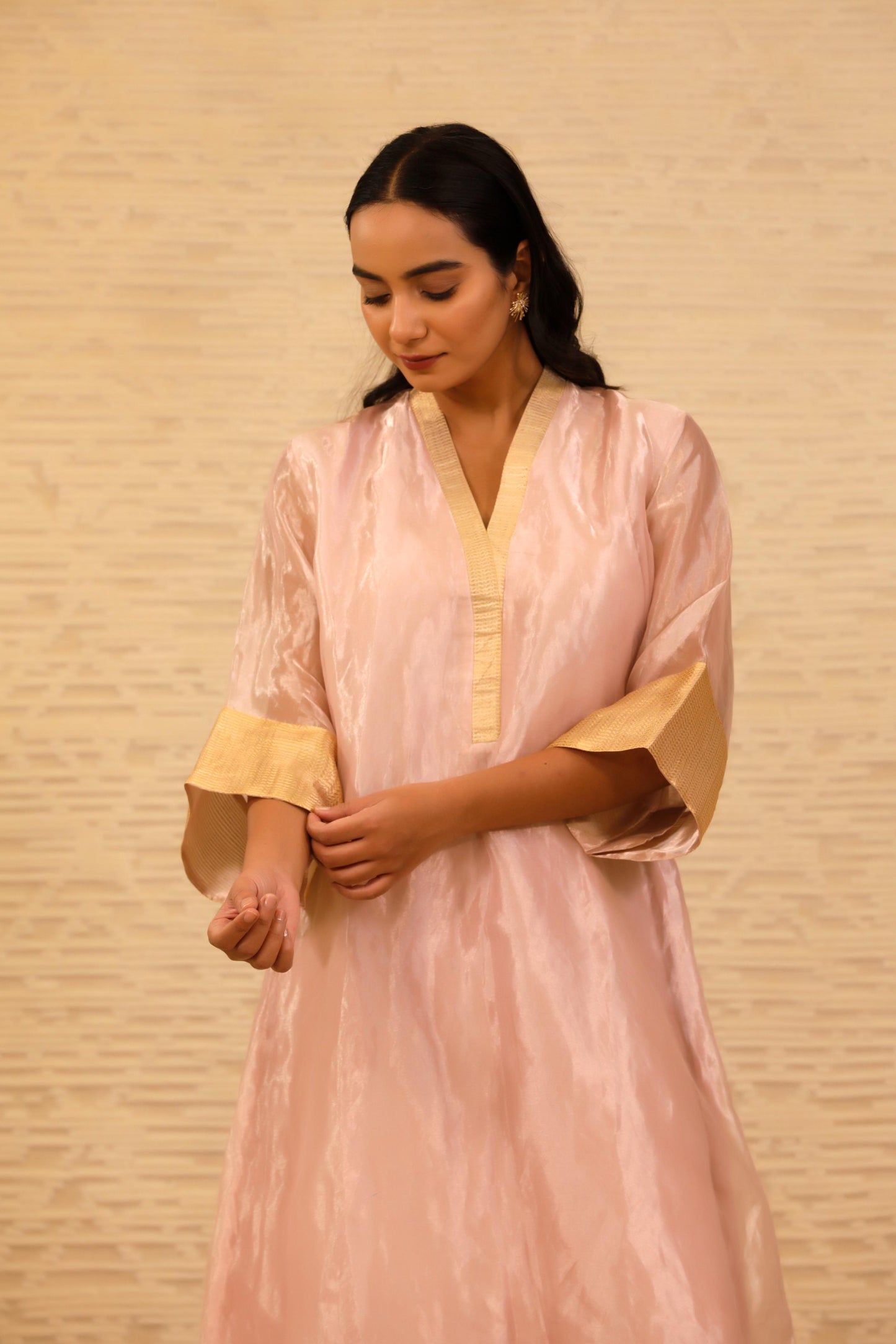 CHAMAK V-NECK KURTA WITH STRAIGHT TROUSERS