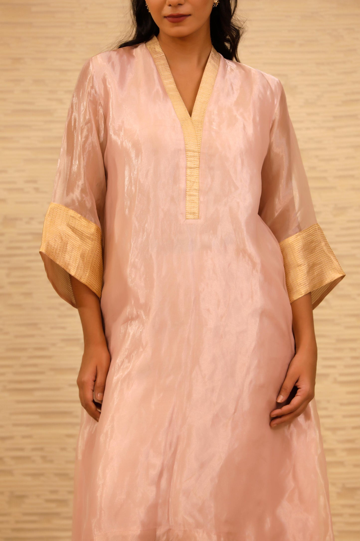 CHAMAK V-NECK KURTA WITH STRAIGHT TROUSERS