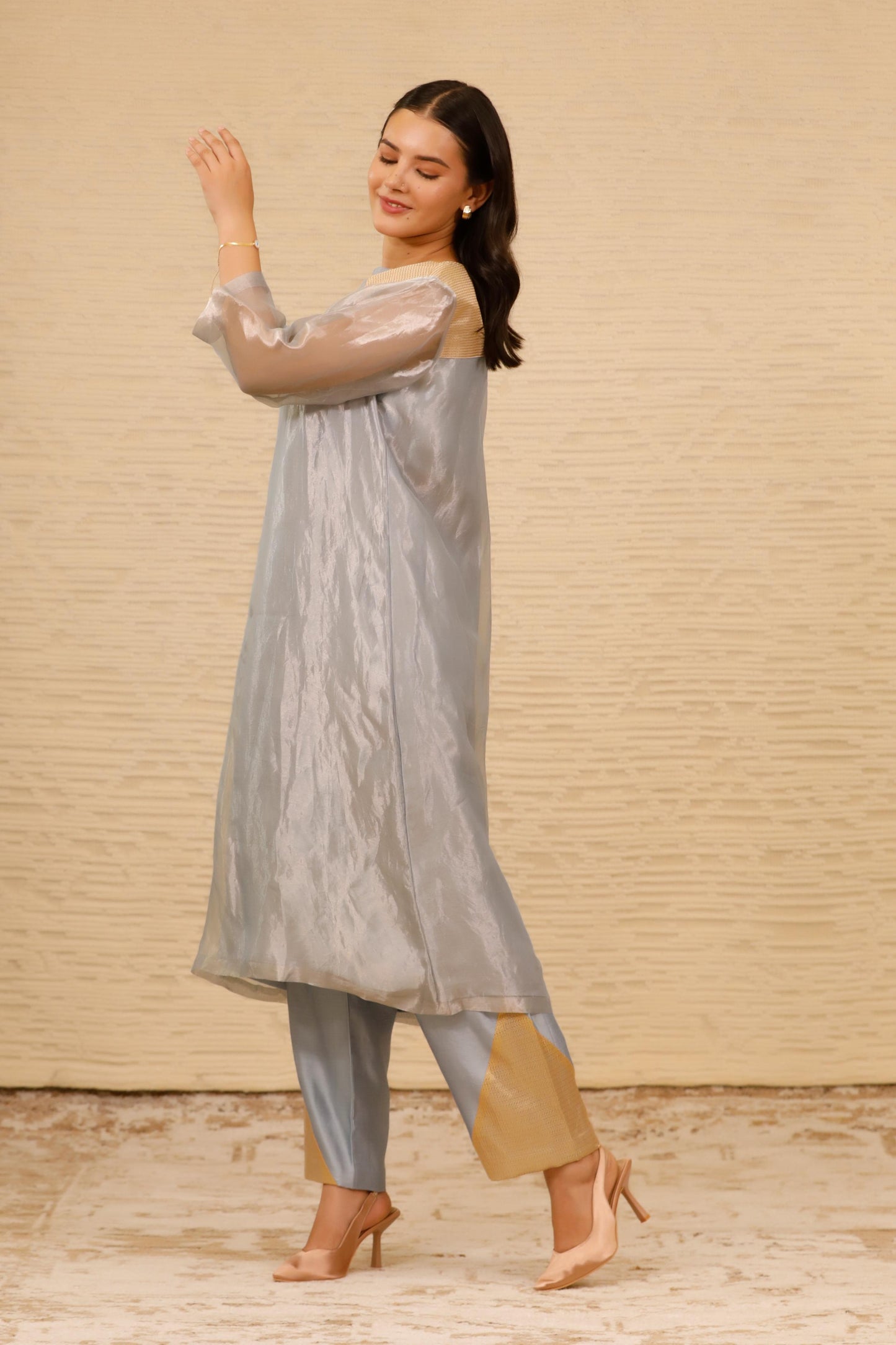 CHAMAK SHOULDER PATCH KURTA COORDS