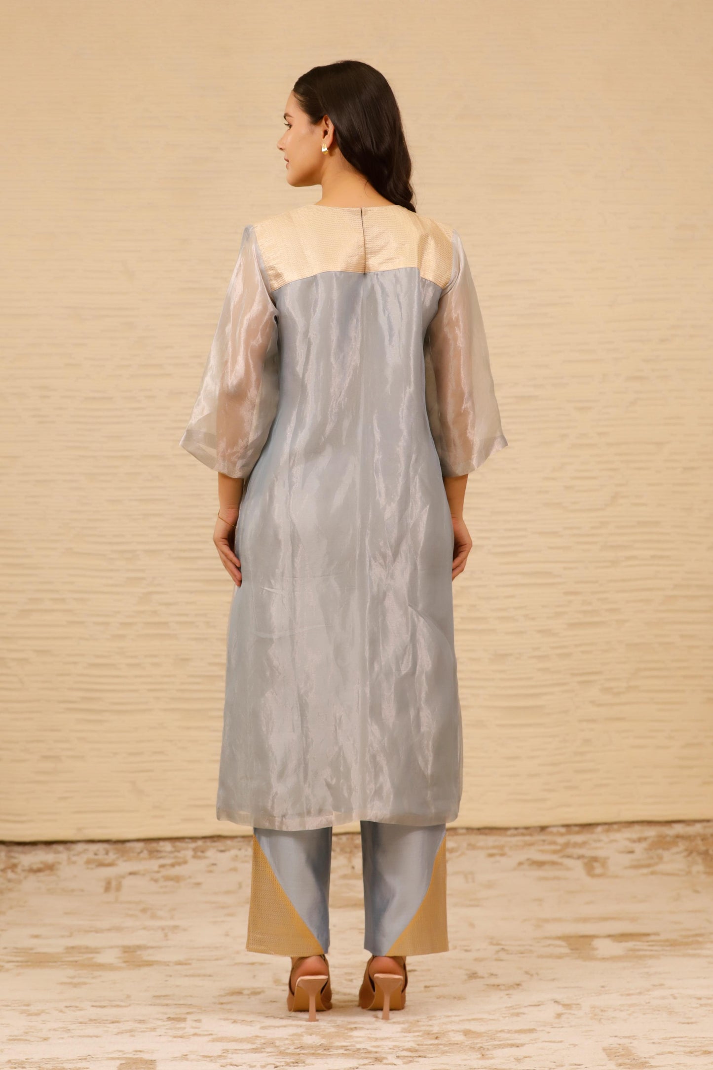 CHAMAK SHOULDER PATCH KURTA COORDS