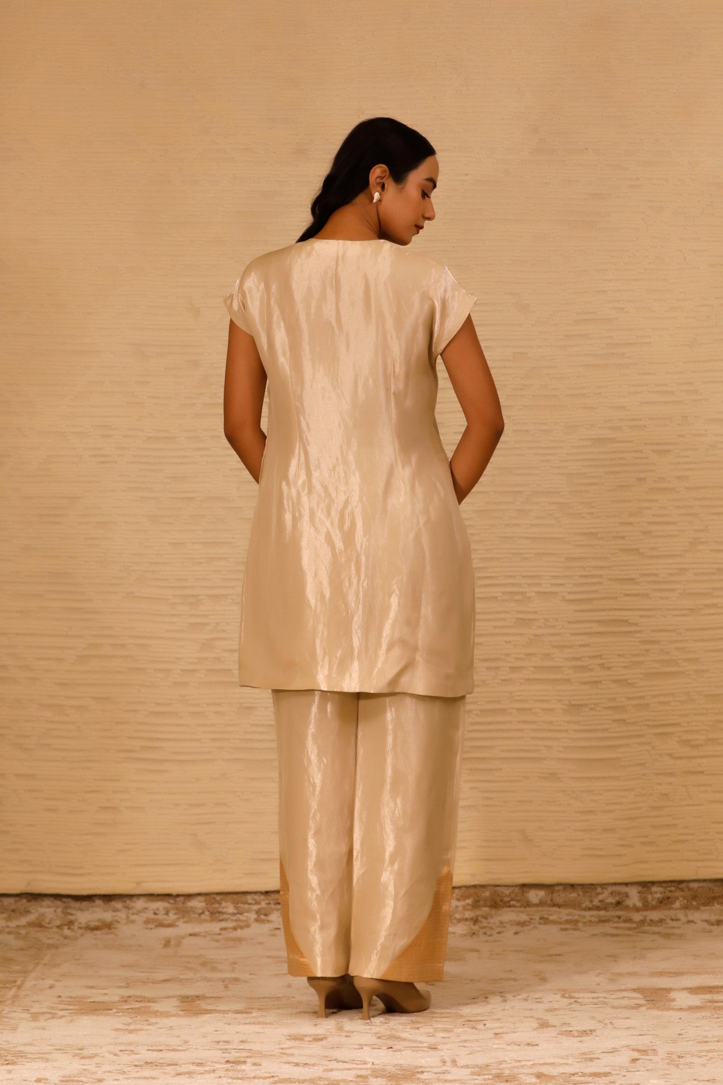 CHAMAK CROSS PLACKET TOP AND TROUSER