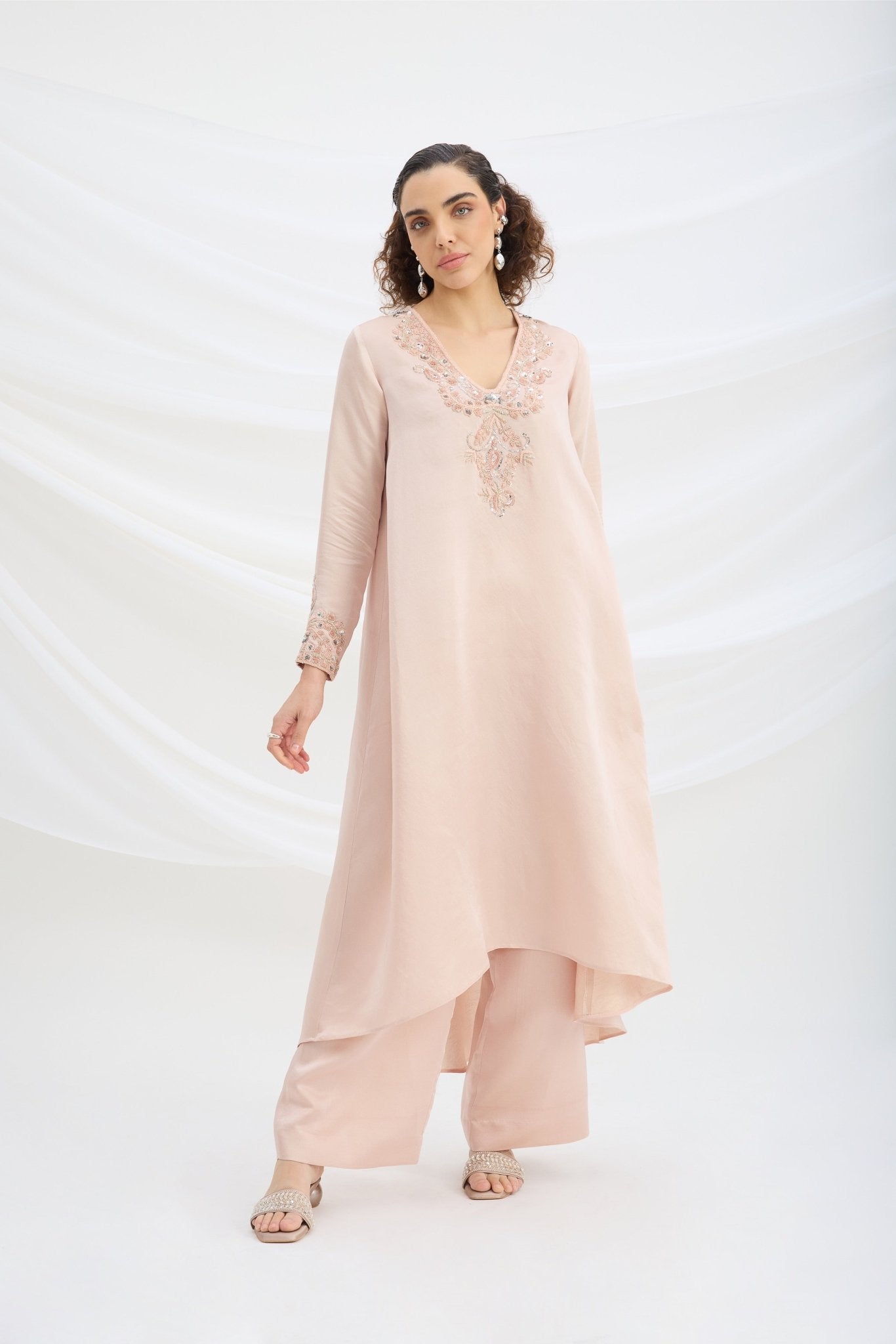 EMBROIDERED ASYMMETRICAL KURTA TOP WITH BOTTOM - White Maison de Couture