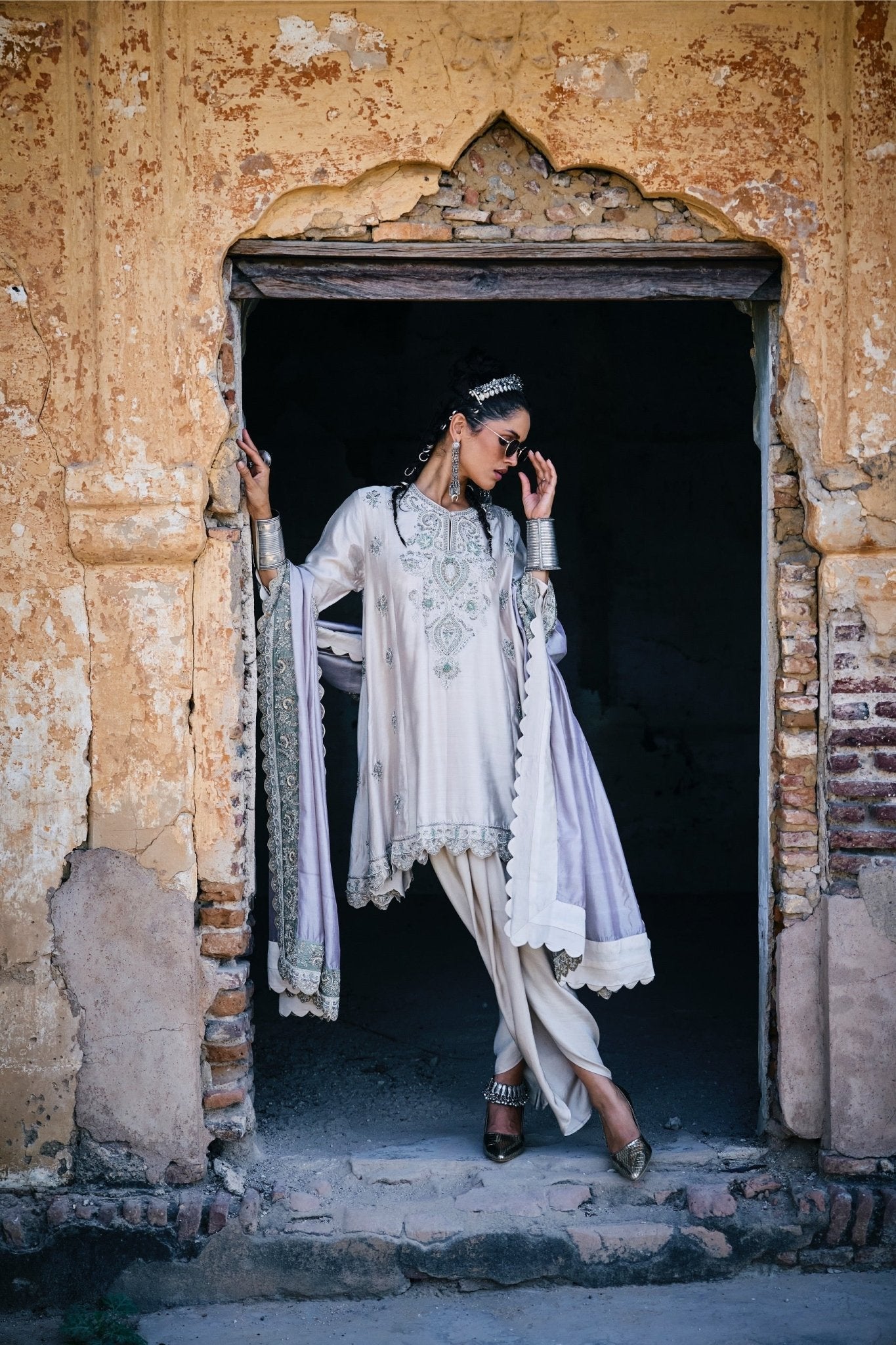 EMBROIDERED TUNIC WITH DUPATTA AND DHOTI - White Maison de Couture