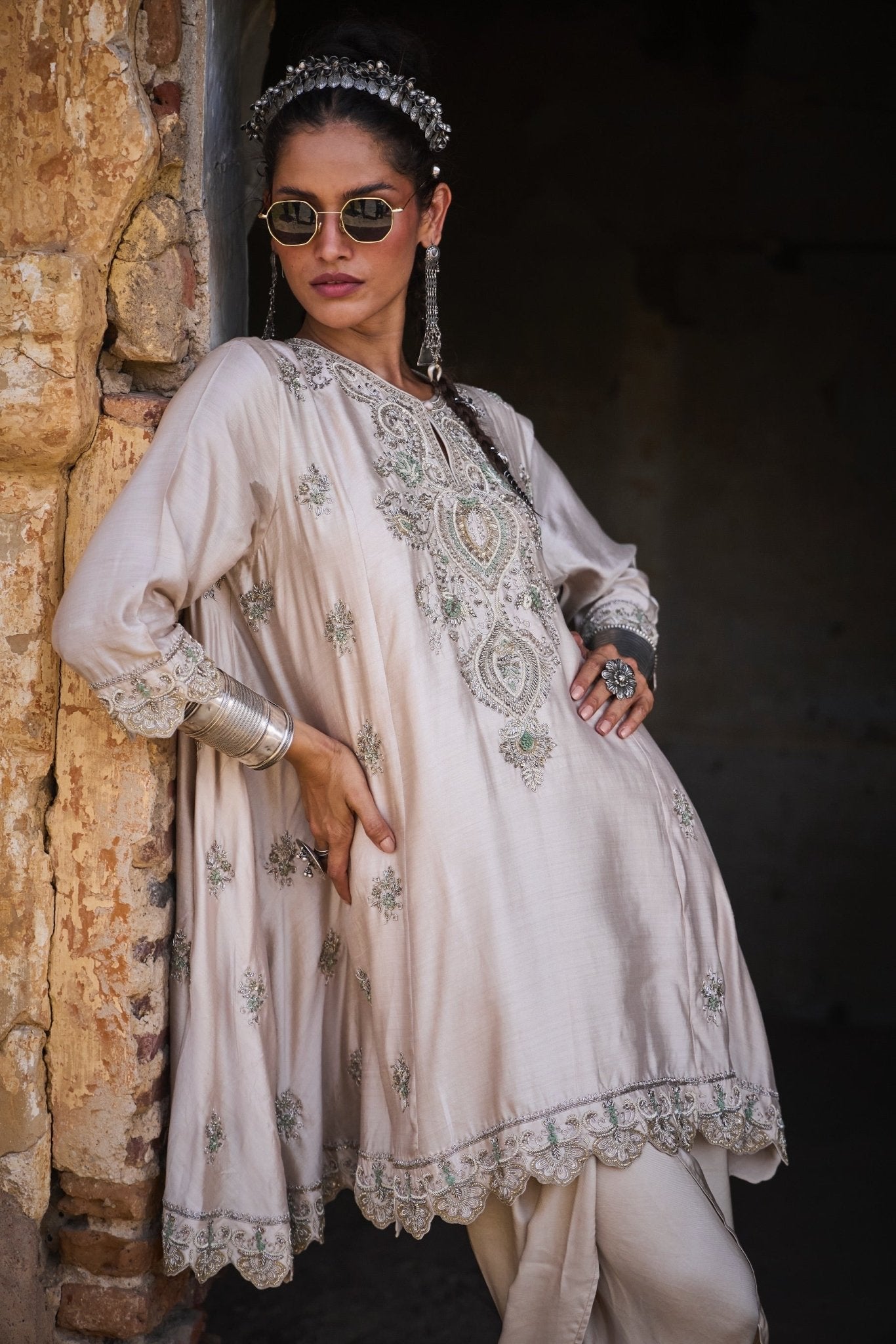 EMBROIDERED TUNIC WITH DUPATTA AND DHOTI - White Maison de Couture