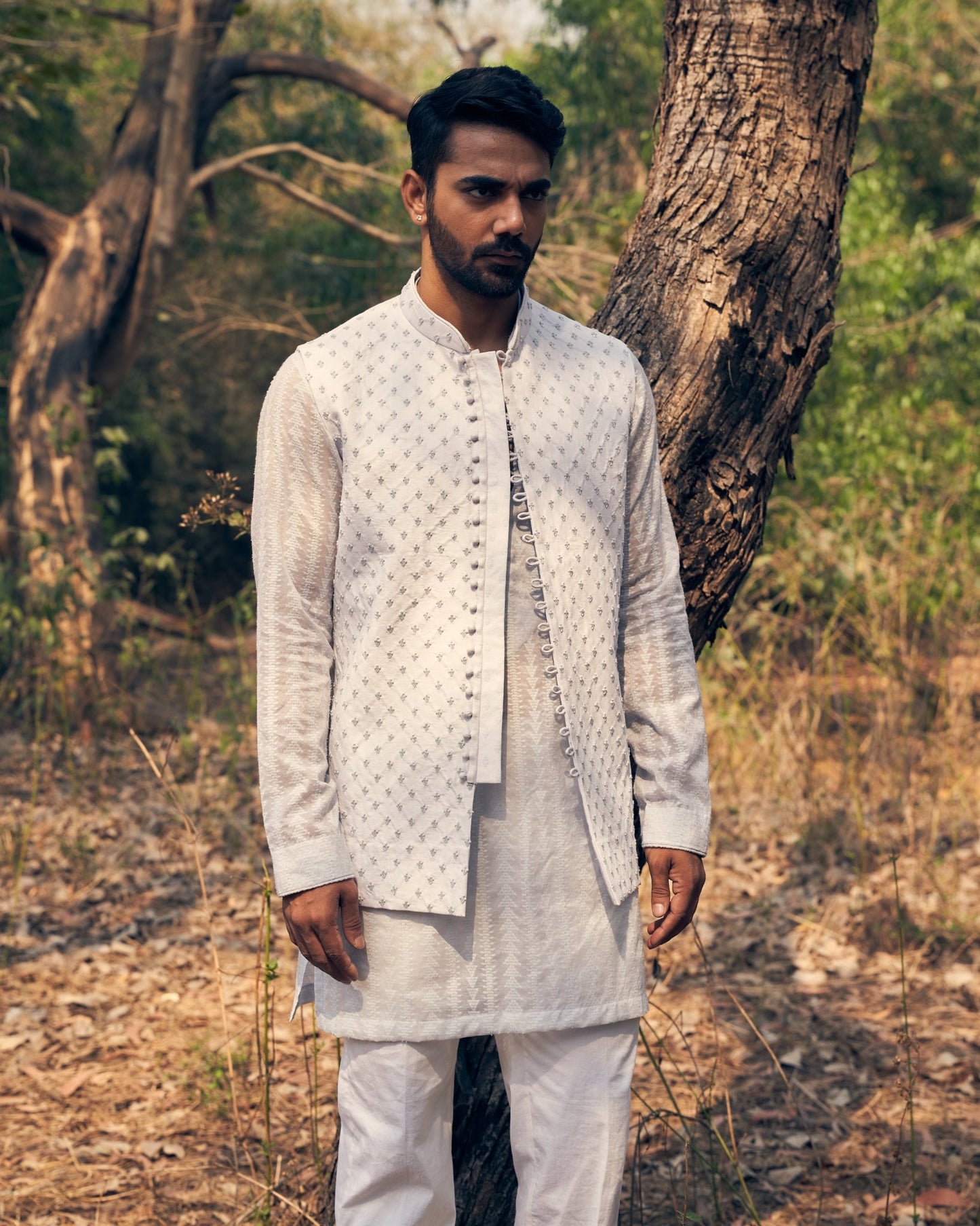 FRENCH KNOT KURTA BANDI SET - White Maison de Couture