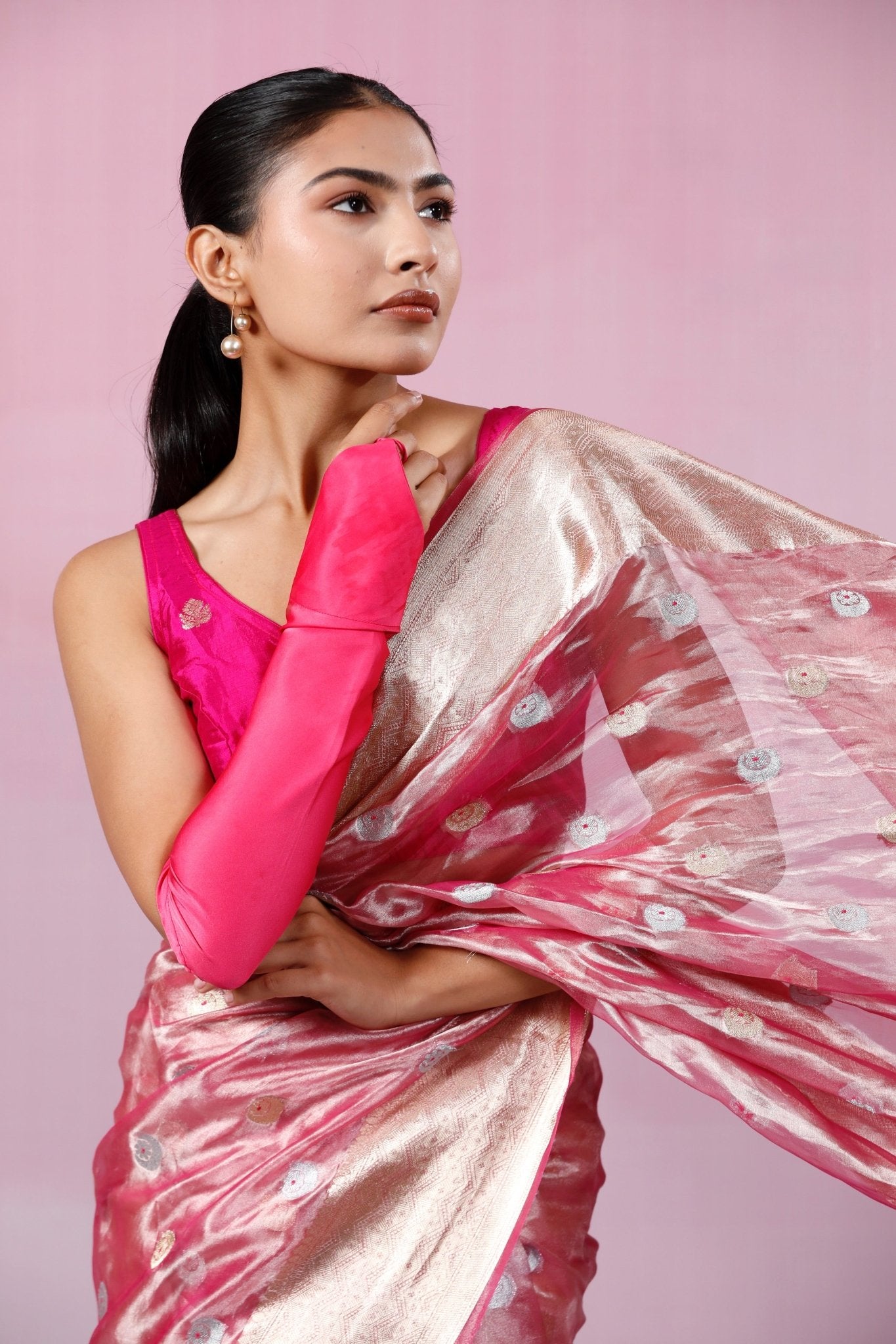 HANDWOVEN PINK TISSUE CHAND BUTA SAREE - White Maison de Couture