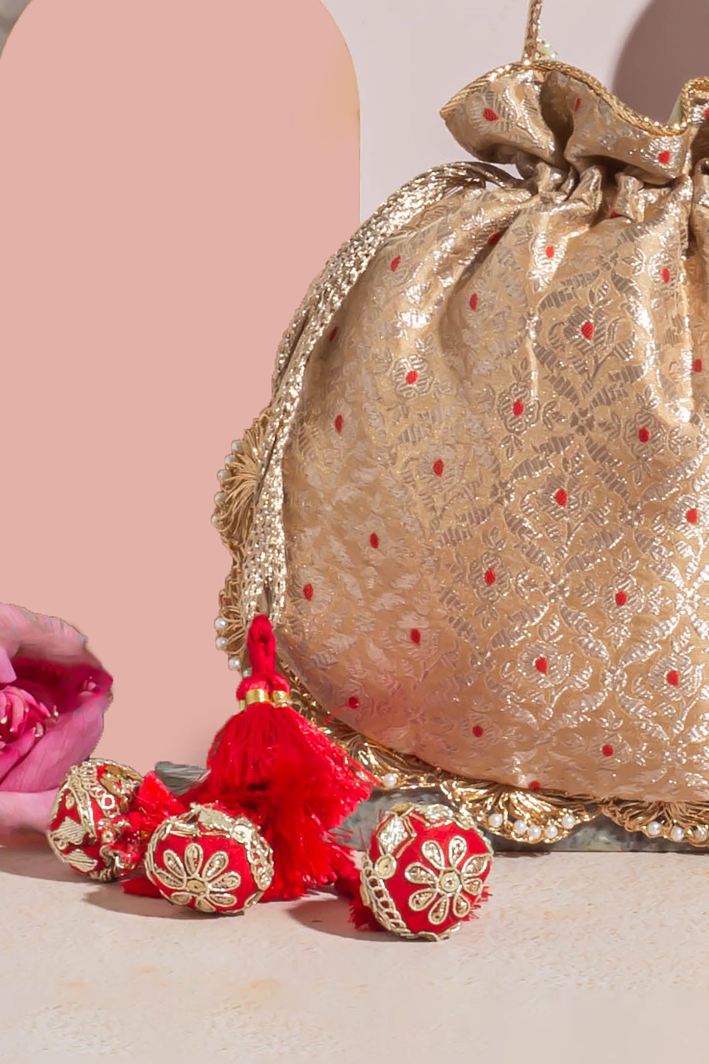 KASHI PURE BANARASI SILK POTLI - BEIGE & RED
