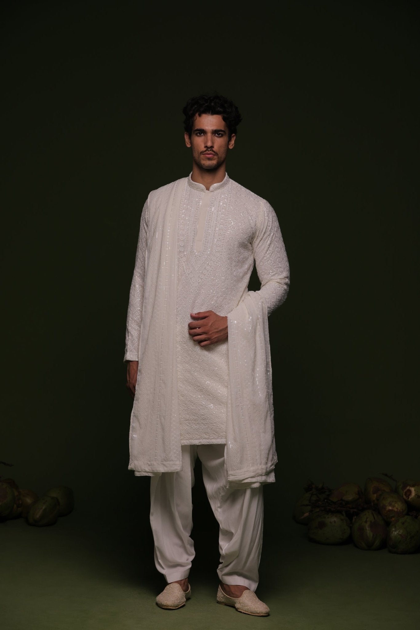 LOKA WHITE KURTA SET WITH PATIYALA AND DUPATTA - White Maison de Couture