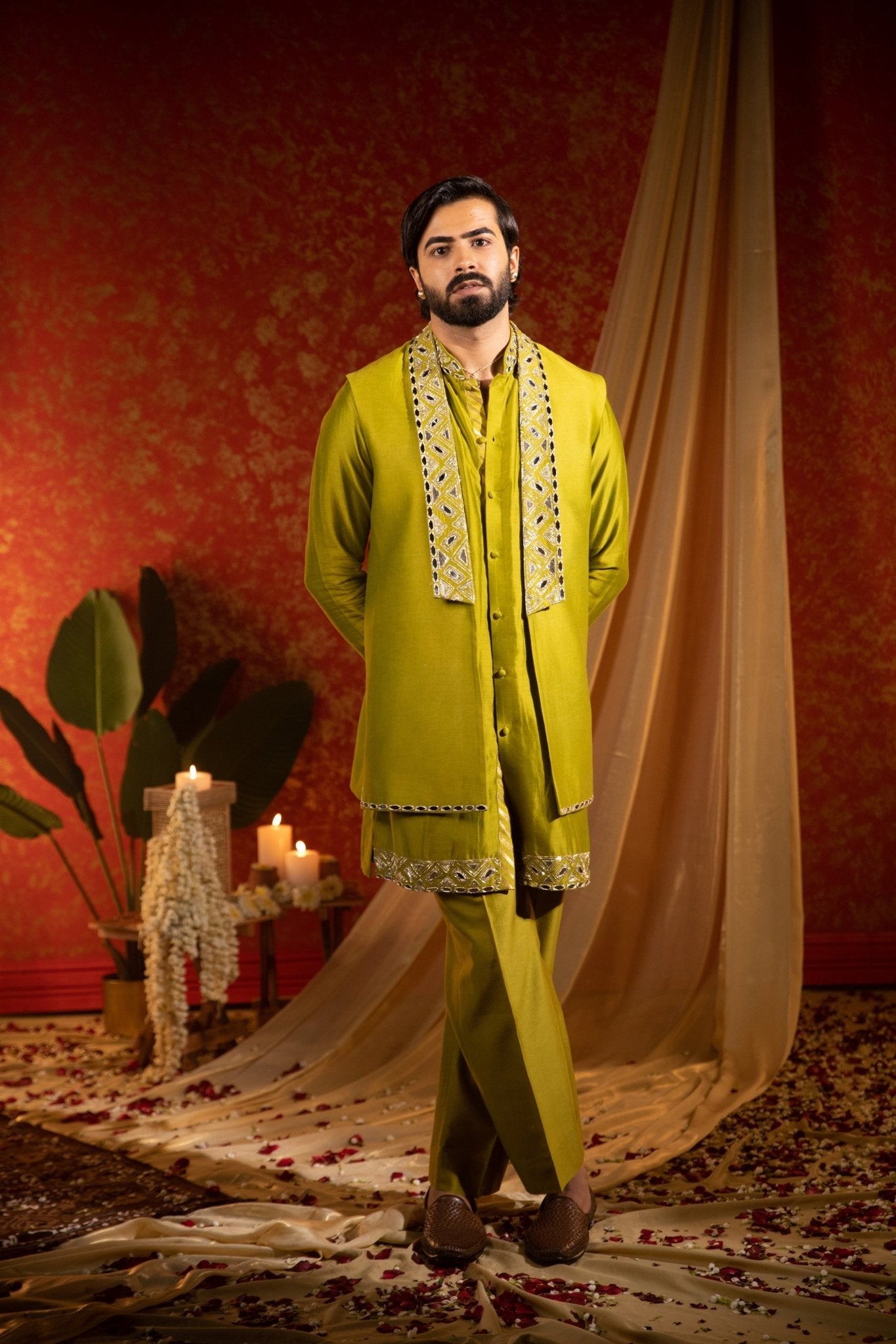 MIRROR LAPEL KURTA BANDI SET - White Maison de Couture