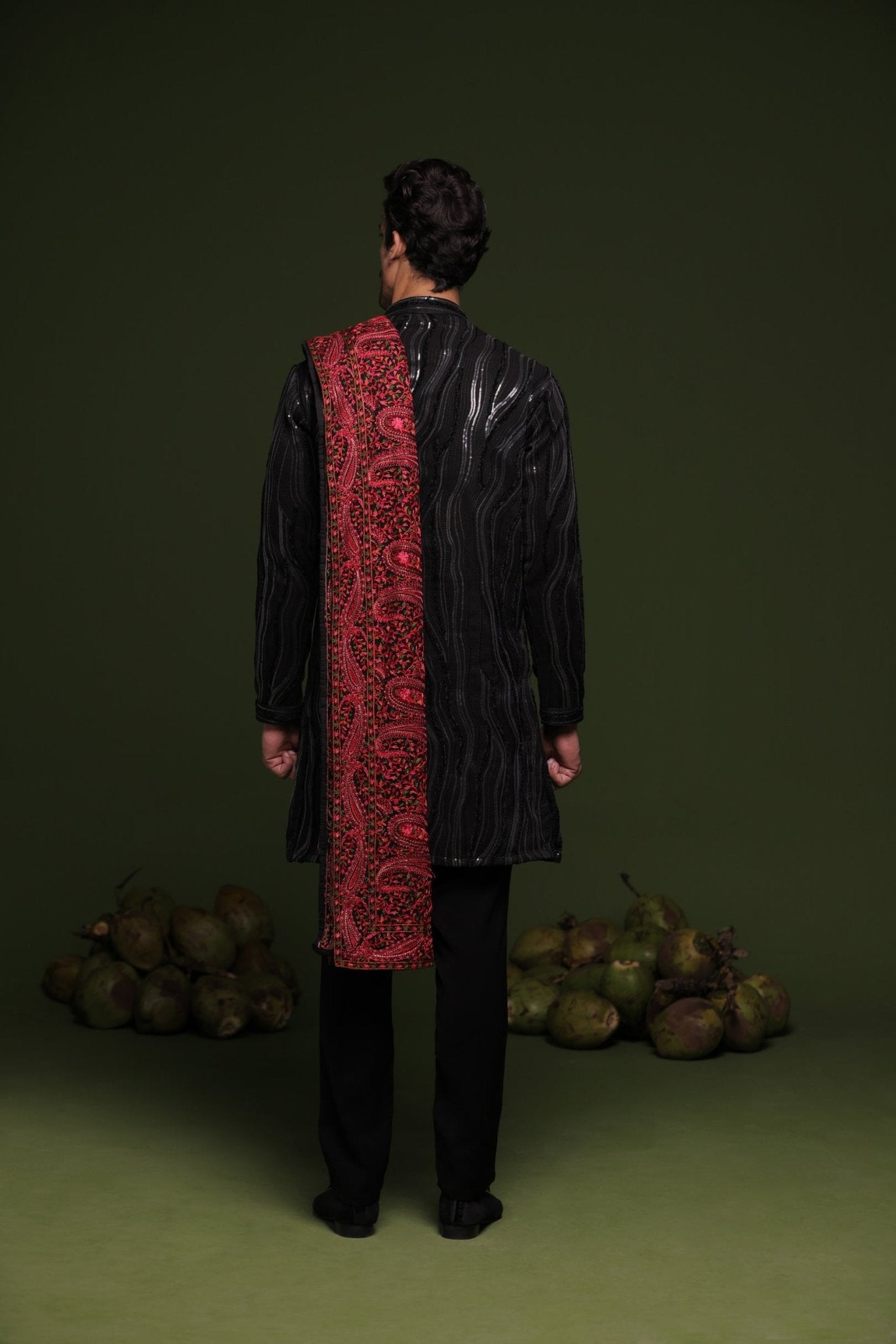 NAVEEN BLACK KURTA SET WITH TROUSER DUPATTA - White Maison de Couture