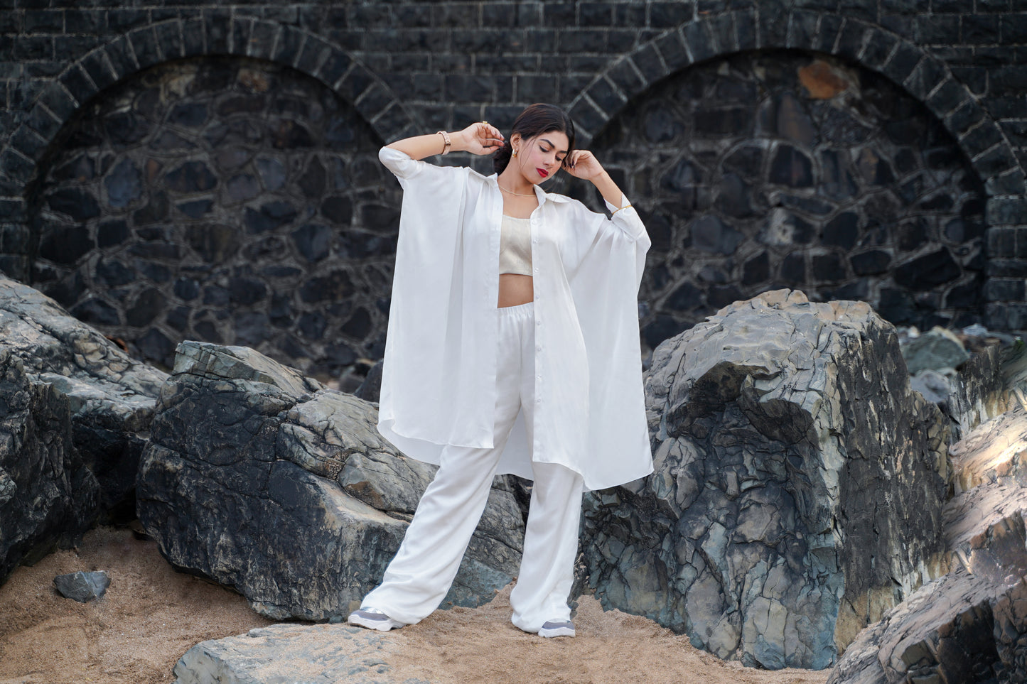 SOFT SATIN SHACKET SET