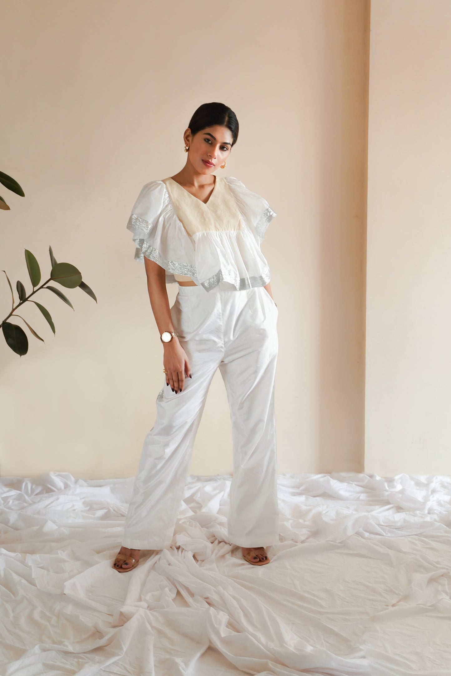 FRIL CROP TOP AND PANTS SET