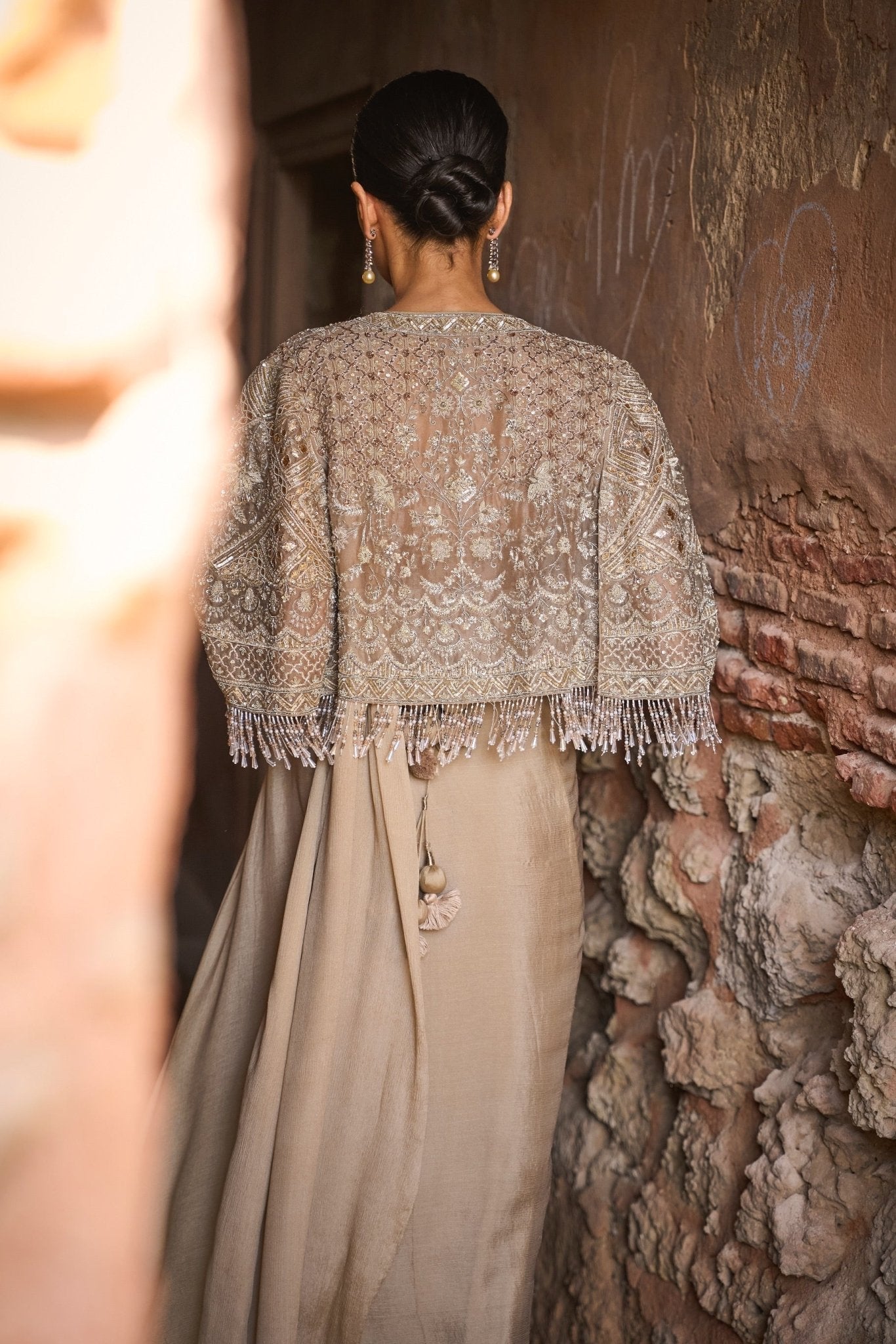 PRE DAPE SAREE WITH EMBROIDERED CAPE AND CORSET - White Maison de Couture