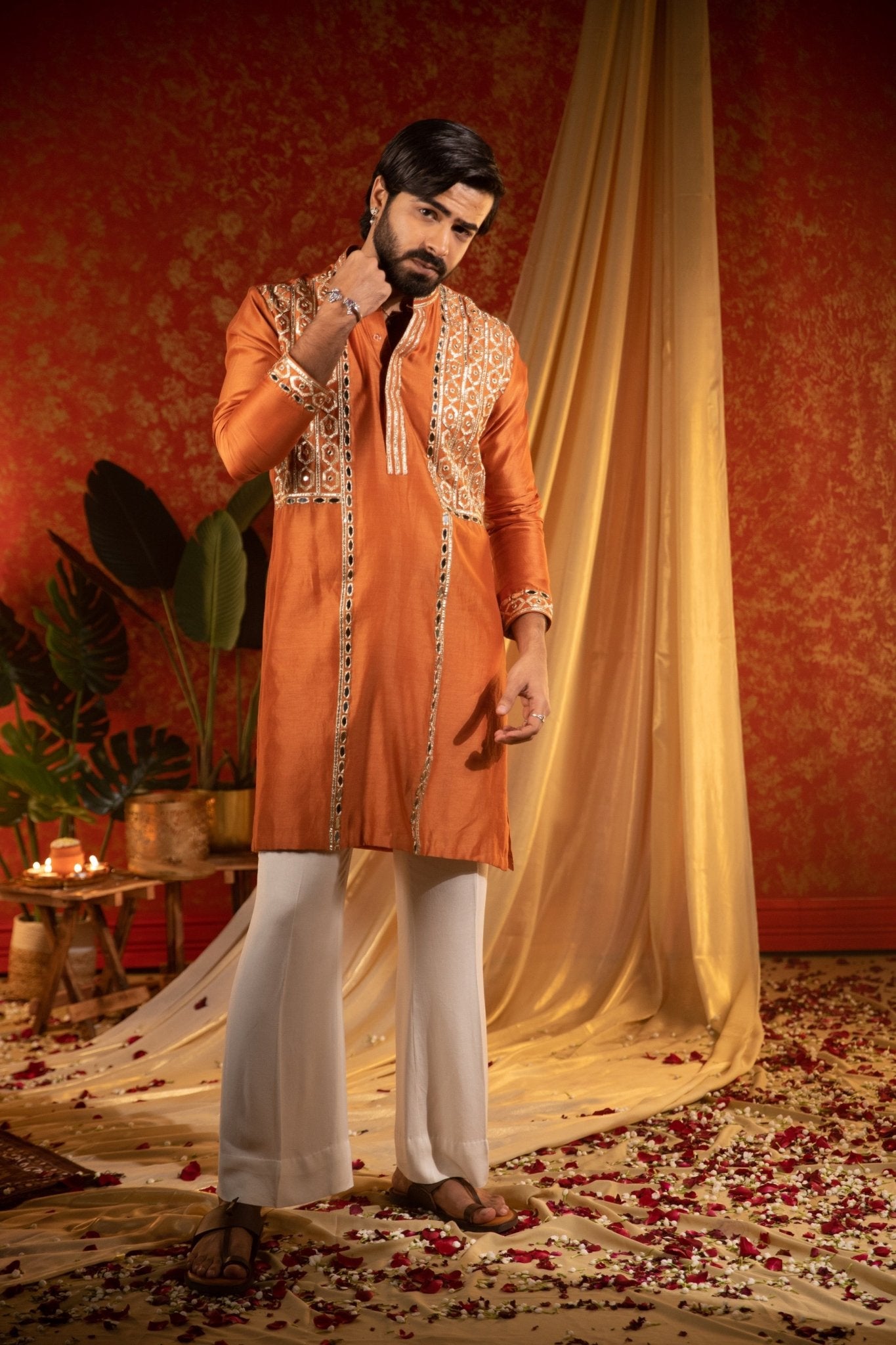 RAJWADI KURTA SET - White Maison de Couture