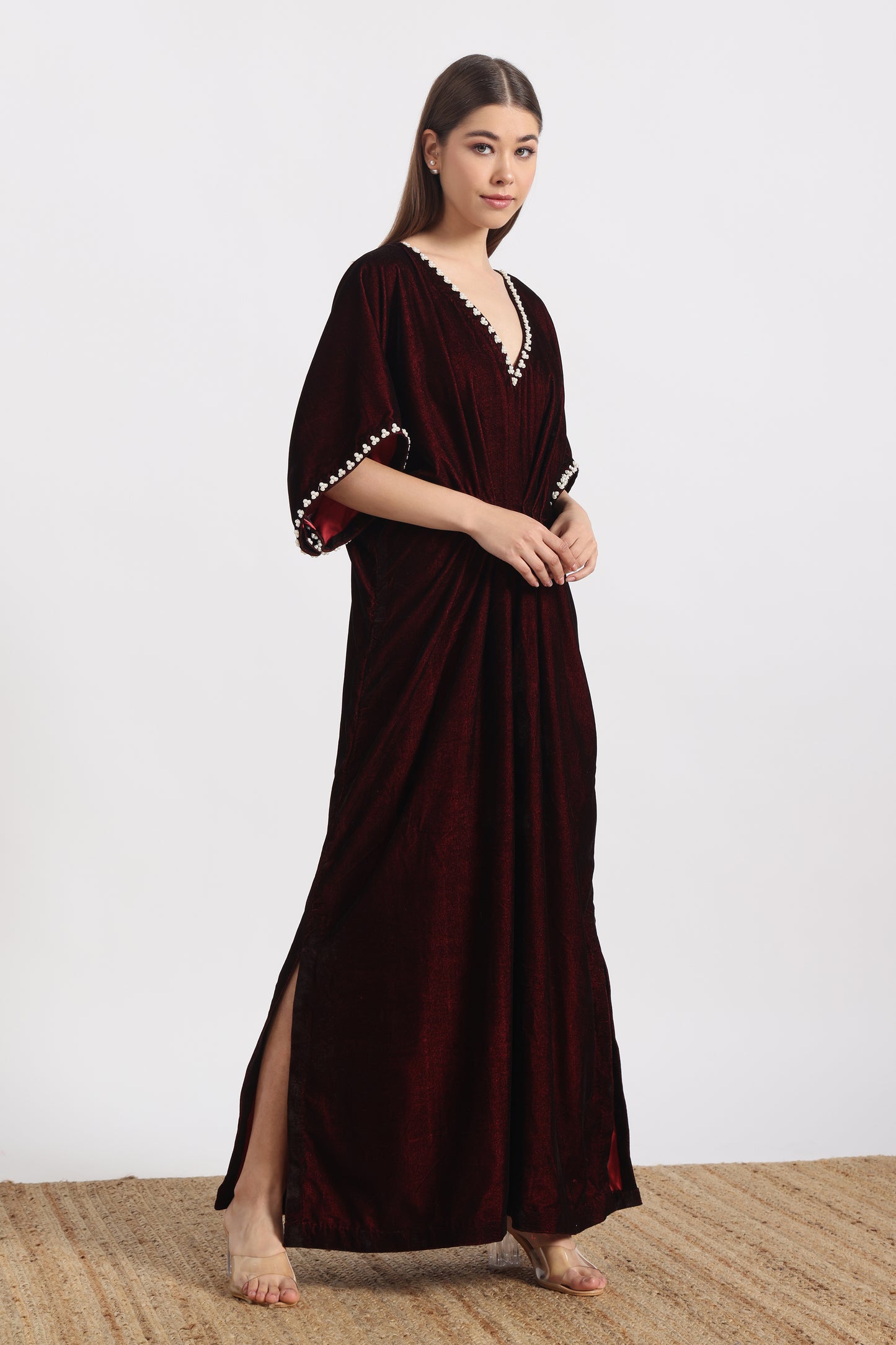 MAROON MAYURA KAFTAAN