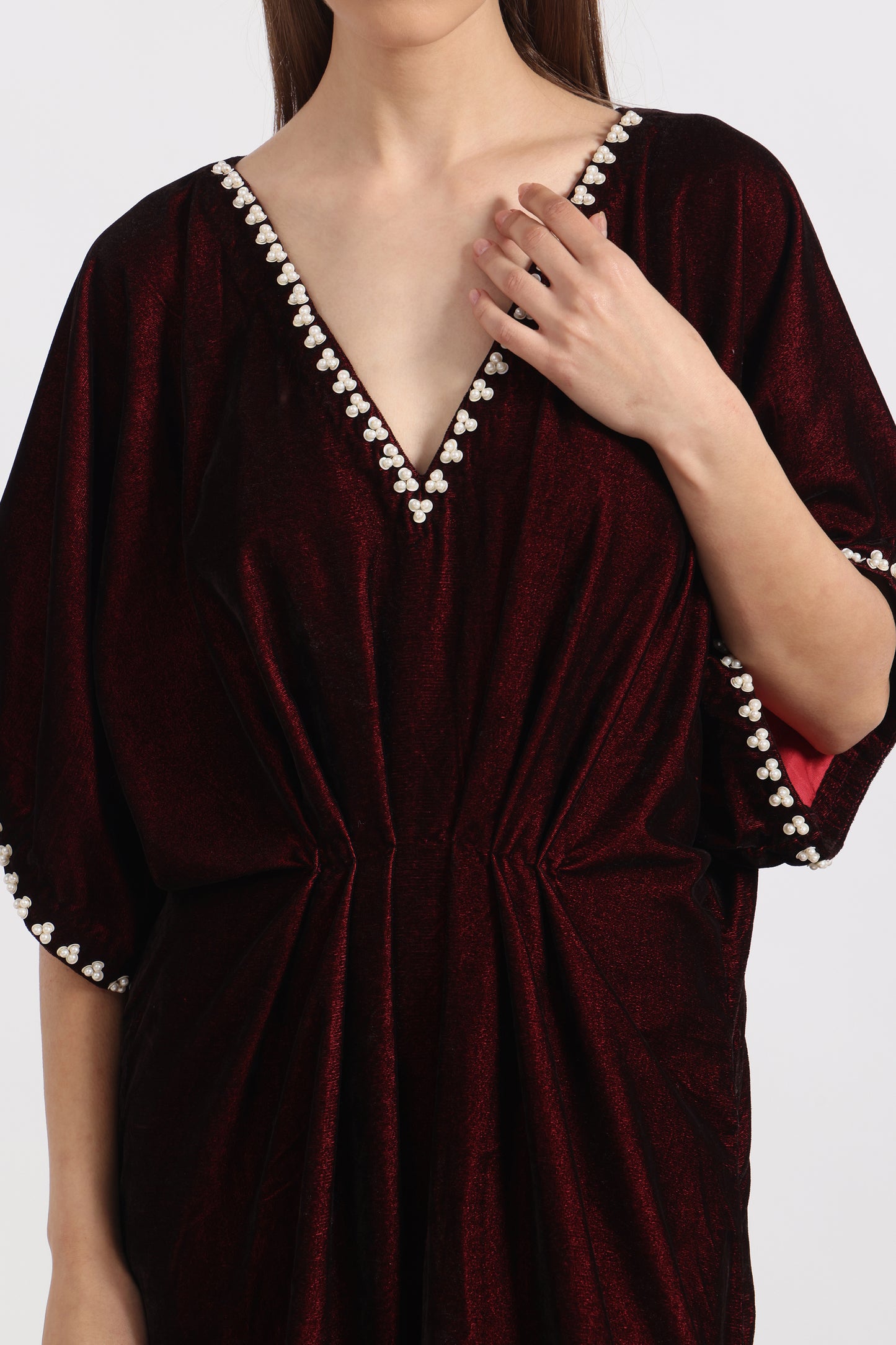 MAROON MAYURA KAFTAAN