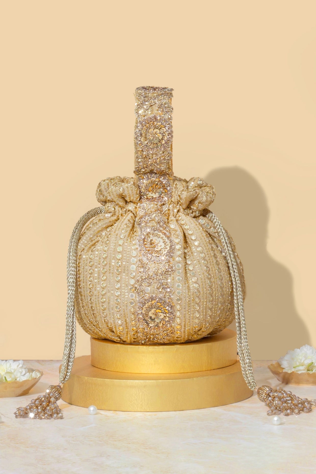 YARI EMBROIDERED ROUND POTLI - GOLD