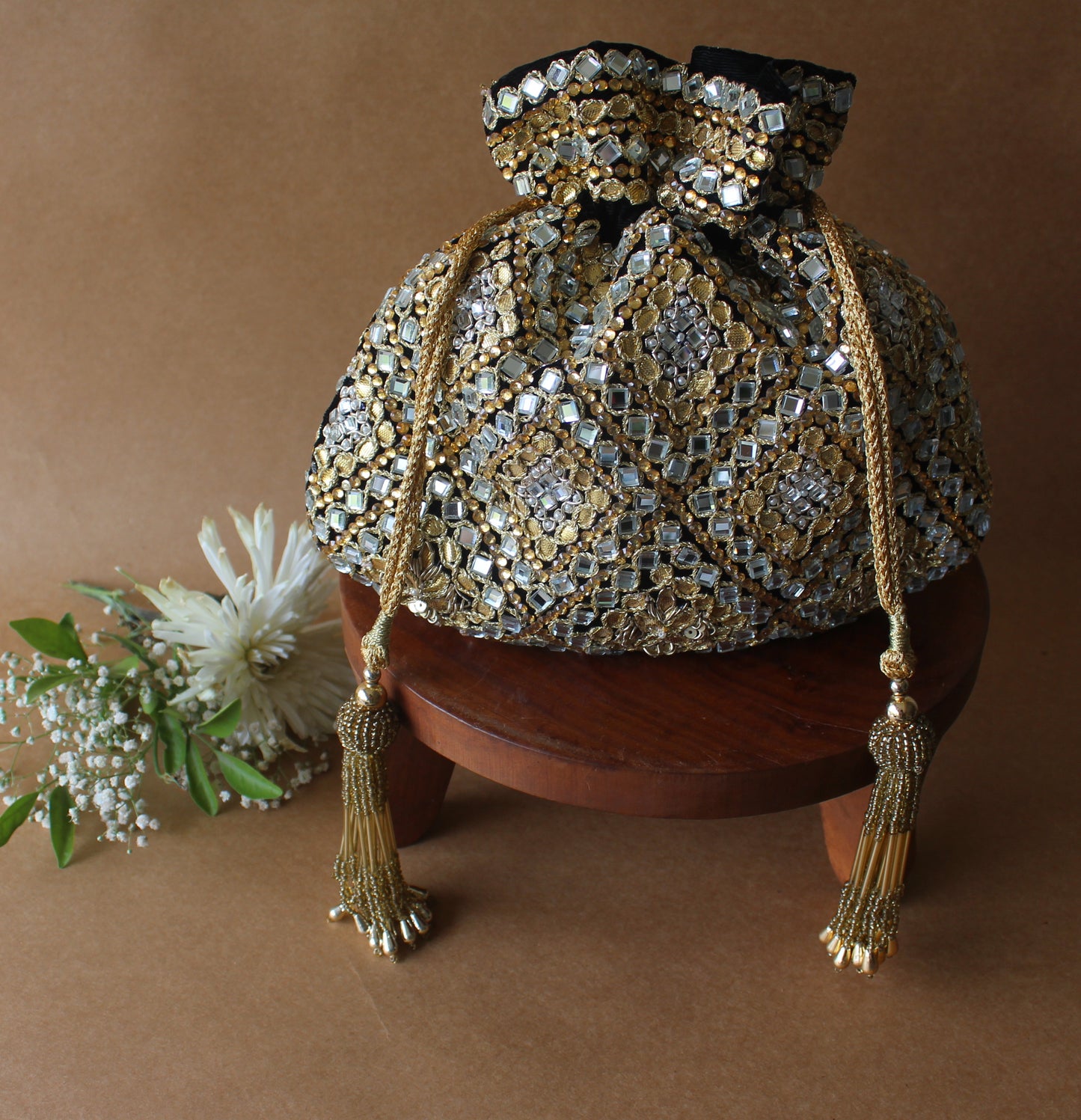 ROYAL ABLA HAND EMBROIDERED POTLI