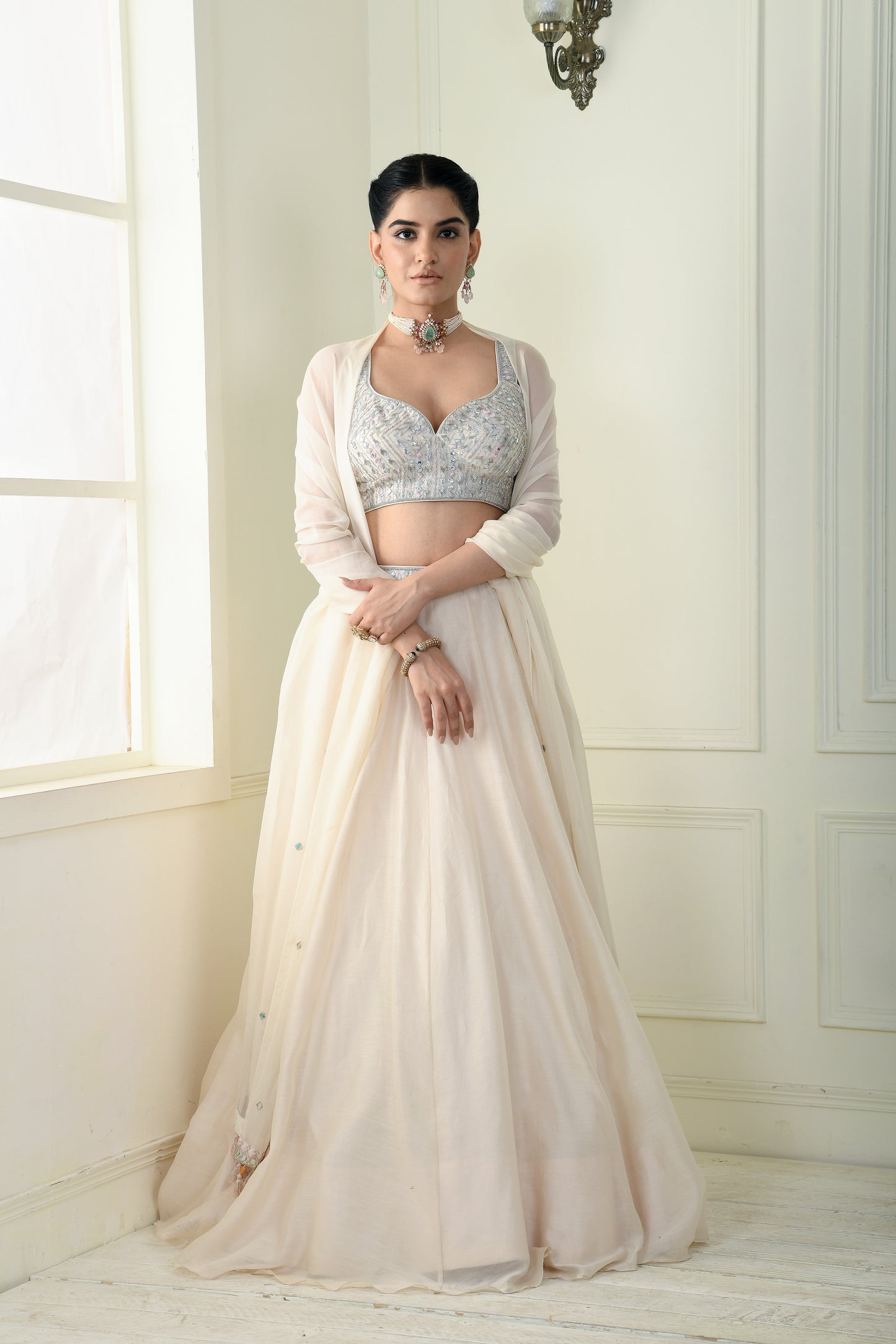 DIVINE EMBROIDERED LEHANGA SET
