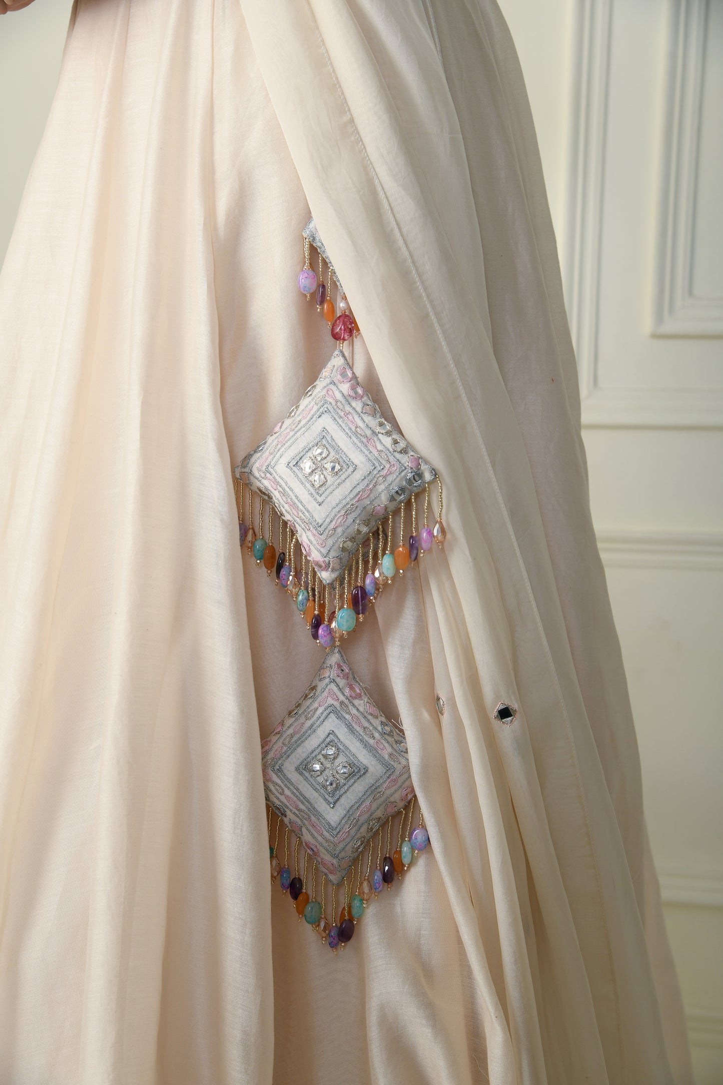 DIVINE EMBROIDERED LEHANGA SET