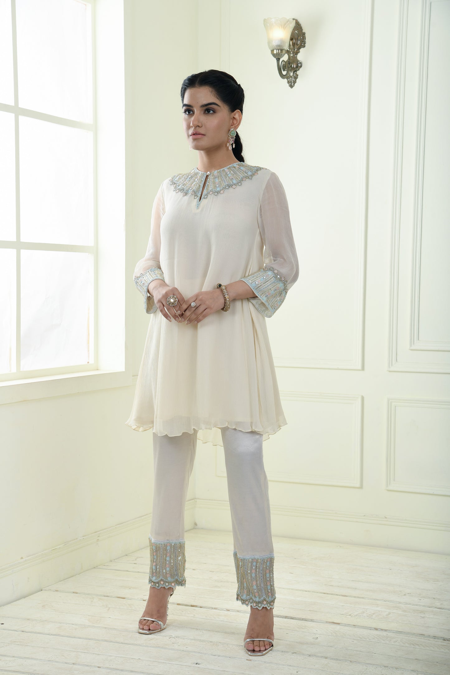 DIVINE EMBROIDERED BOHO KURTA PANT SET