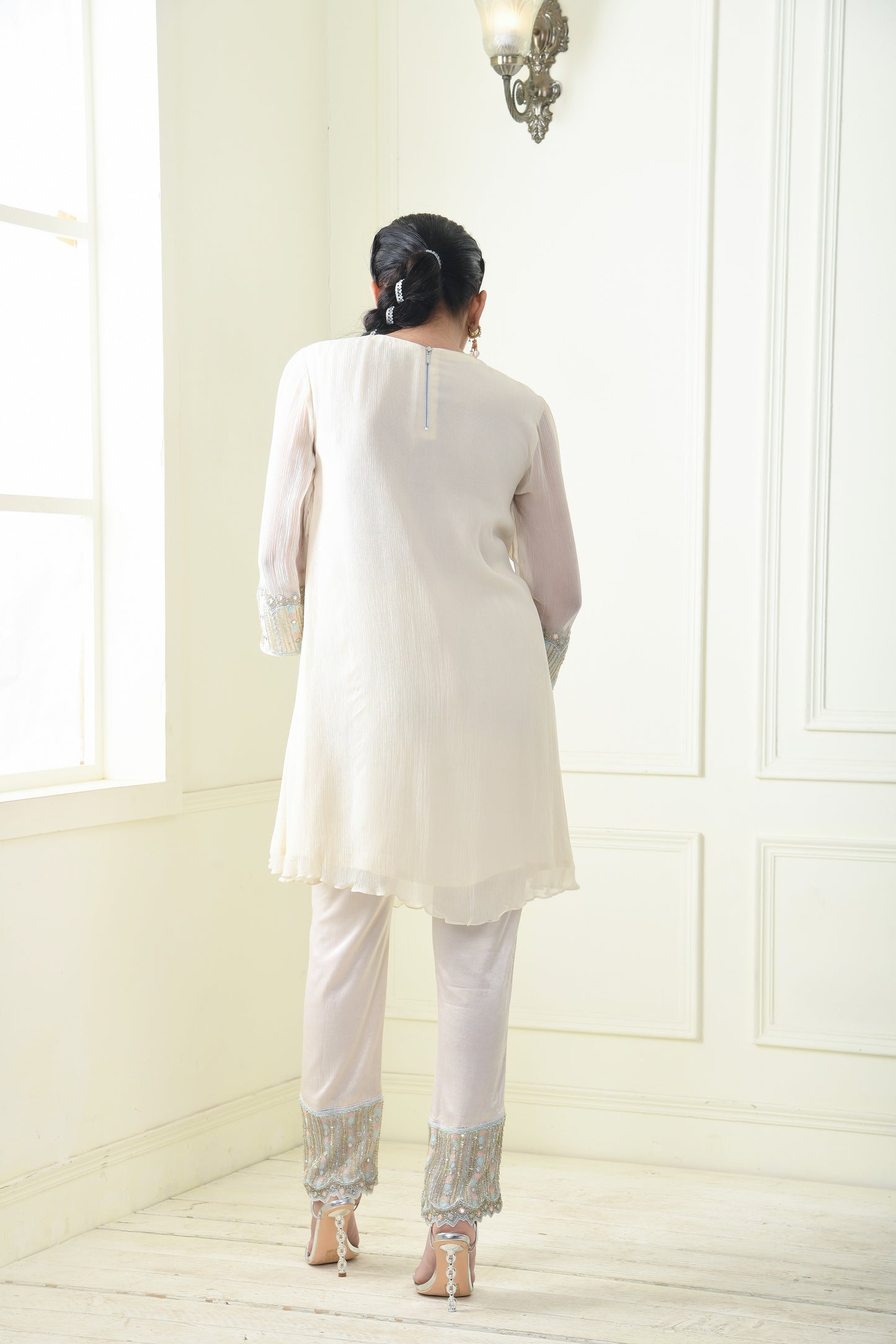 DIVINE EMBROIDERED BOHO KURTA PANT SET