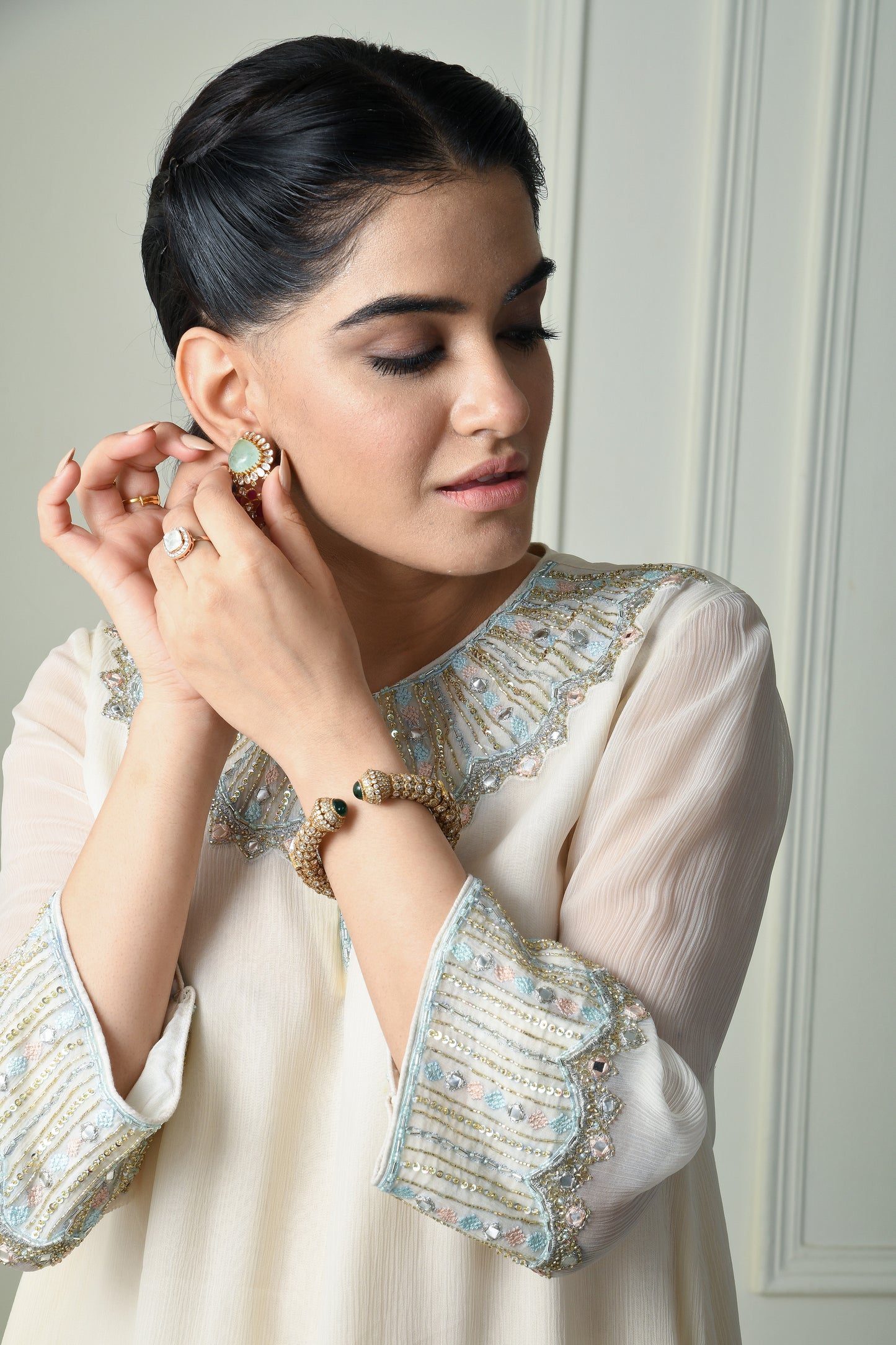 DIVINE EMBROIDERED BOHO KURTA PANT SET