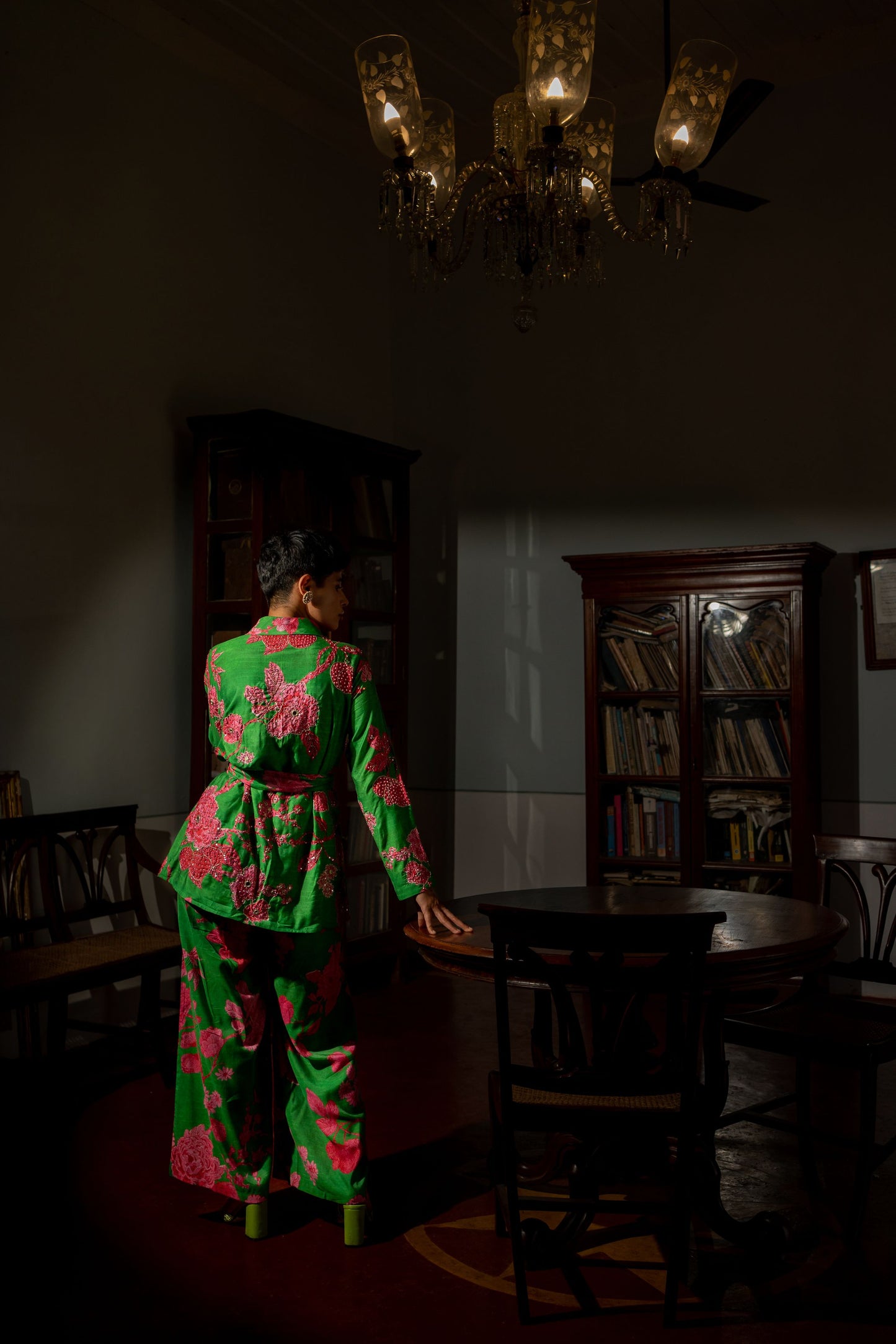 FULL BLOOMIG FLORAL BLAZER SET
