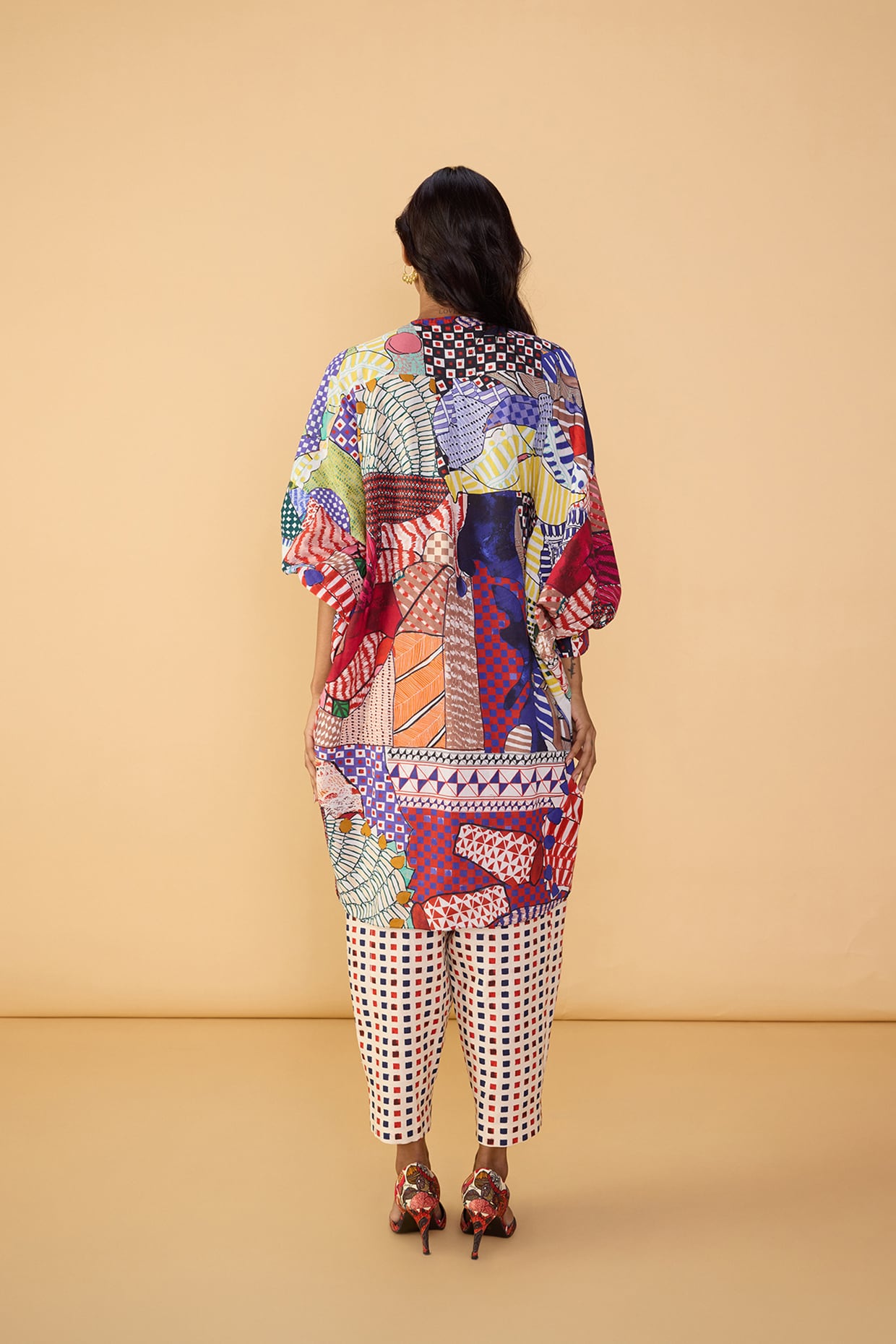 AKIRA TUNIC & LOLY TROUSER