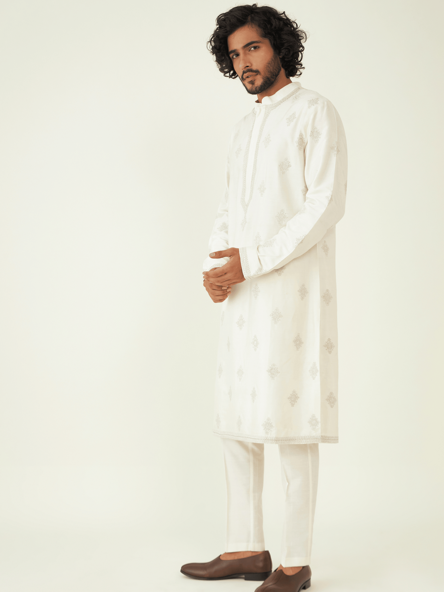 MAAHRU KURTA SET