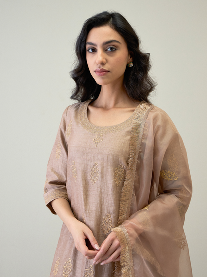 NAAZ KURTA SET