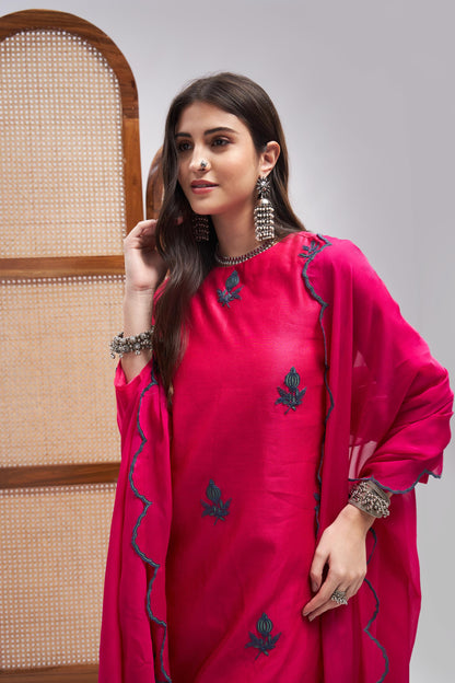 KHWABEEDA KURTA SET