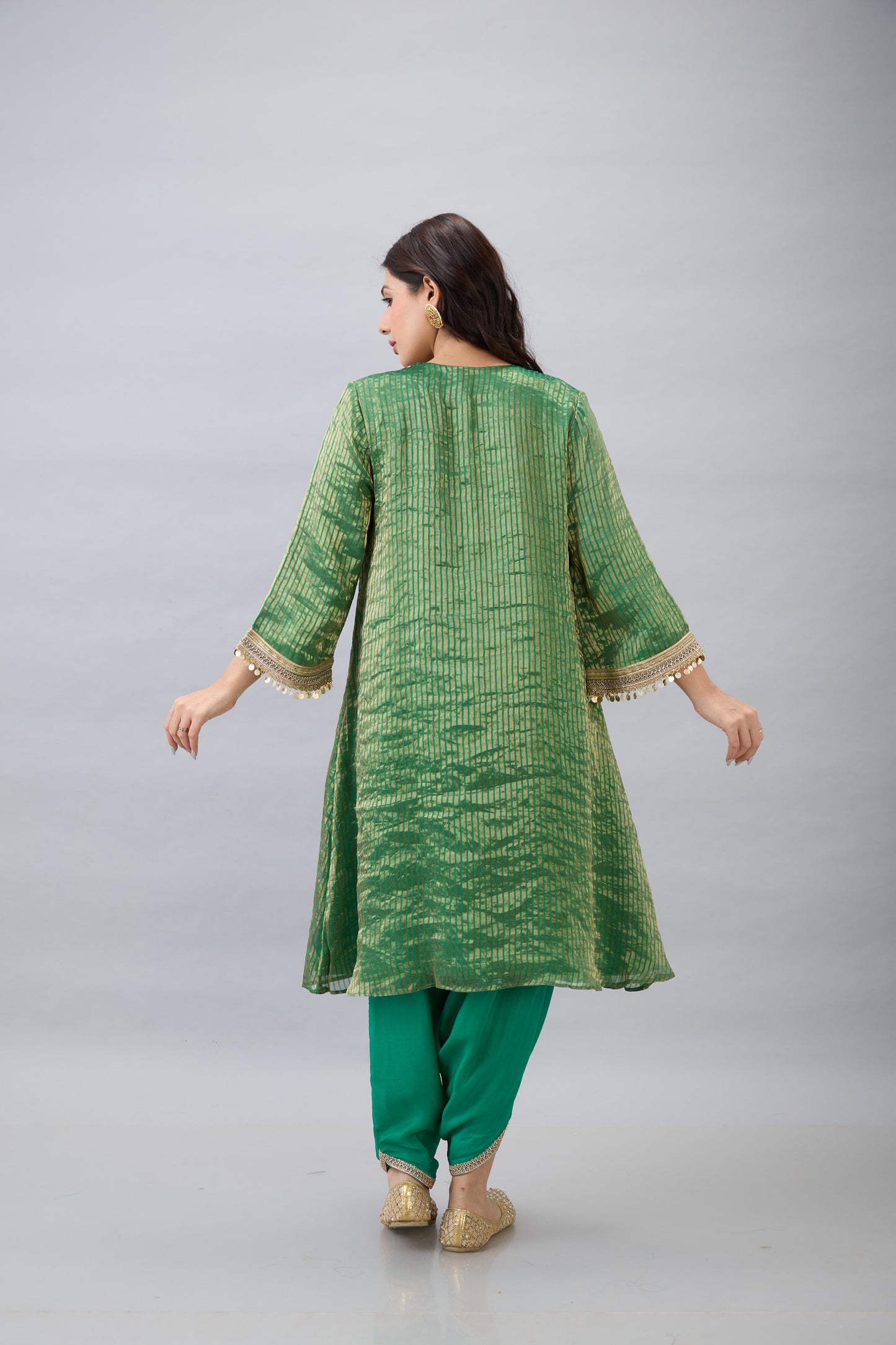 GREEN TISSUE KURTA & DHOTI PANT SET