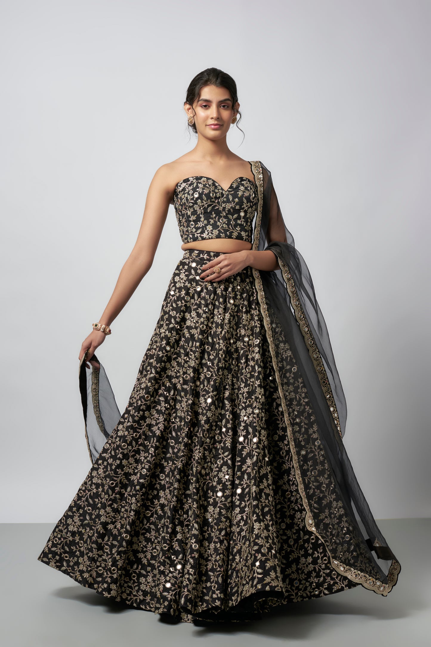 HARSHINI LEHENGA SET