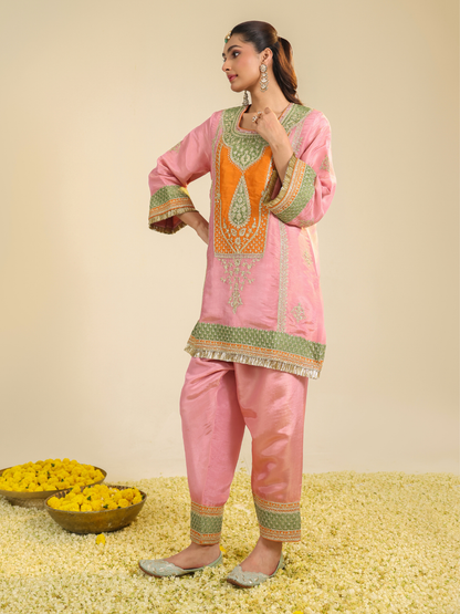 PINK RAAG KURTA SET