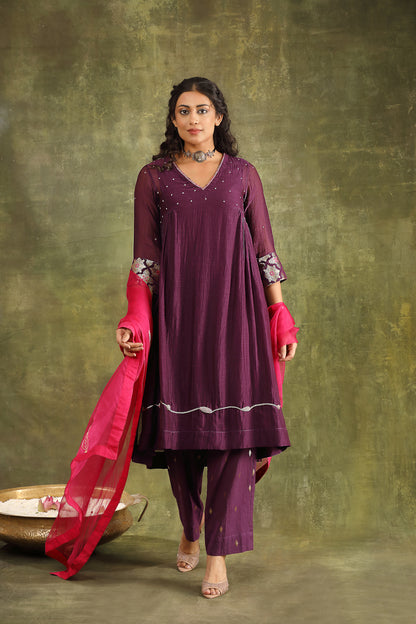 PURPLE ABSTRACT HAND EMBROIDERED CHNADERI SUIT SET WITH DUPATTA