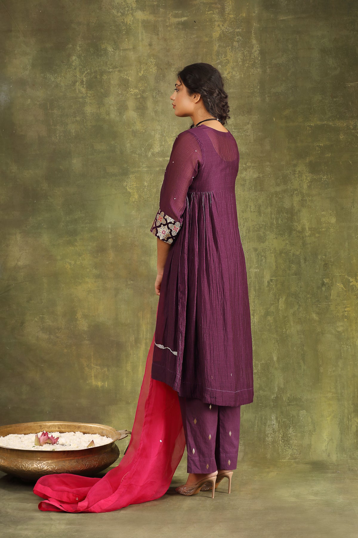 PURPLE ABSTRACT HAND EMBROIDERED CHNADERI SUIT SET WITH DUPATTA