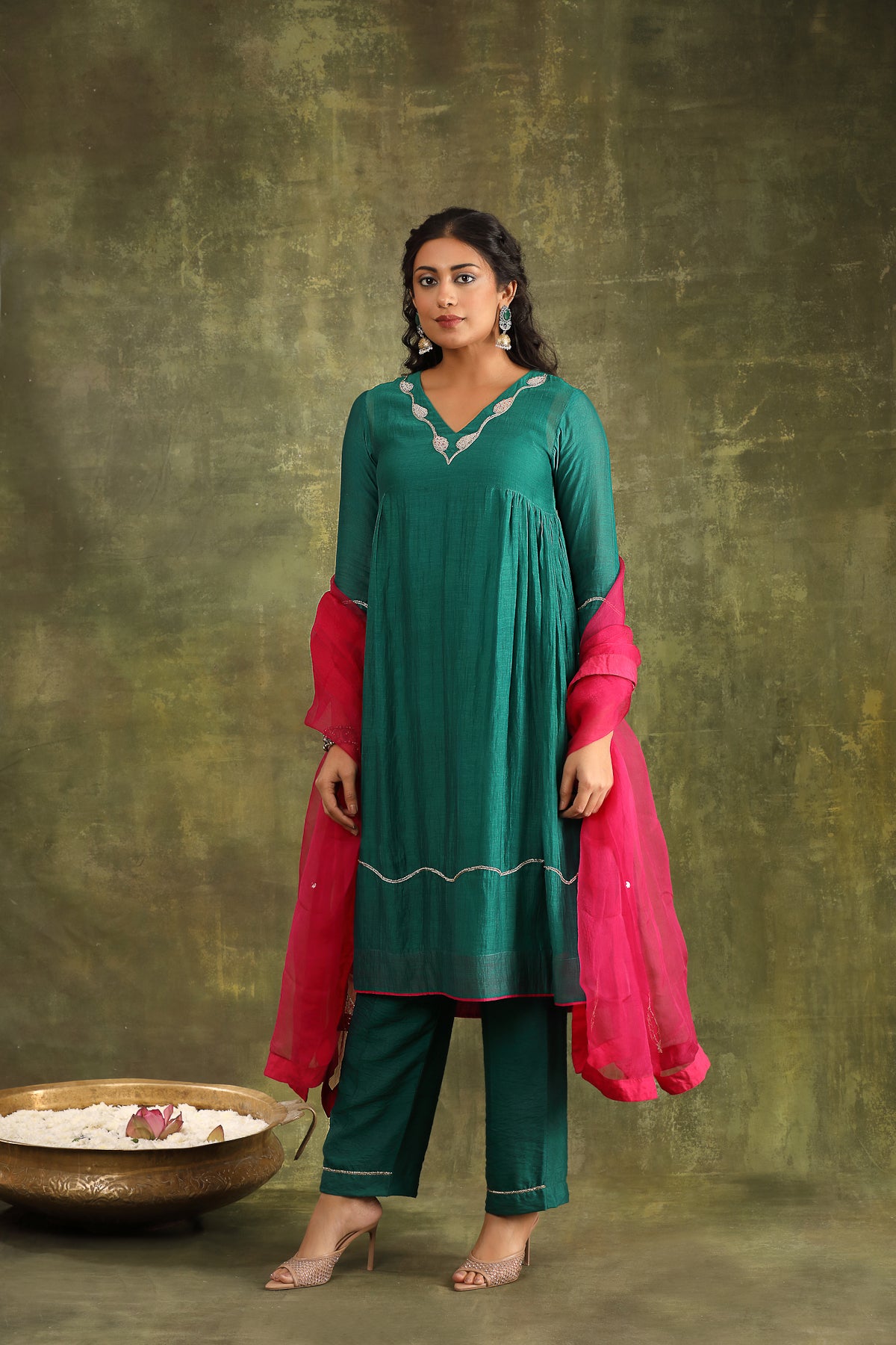 DARK GREEN ABSTRACT HAND EMBROIDERED CHANDERI SUIT SET WITH DUPATTA