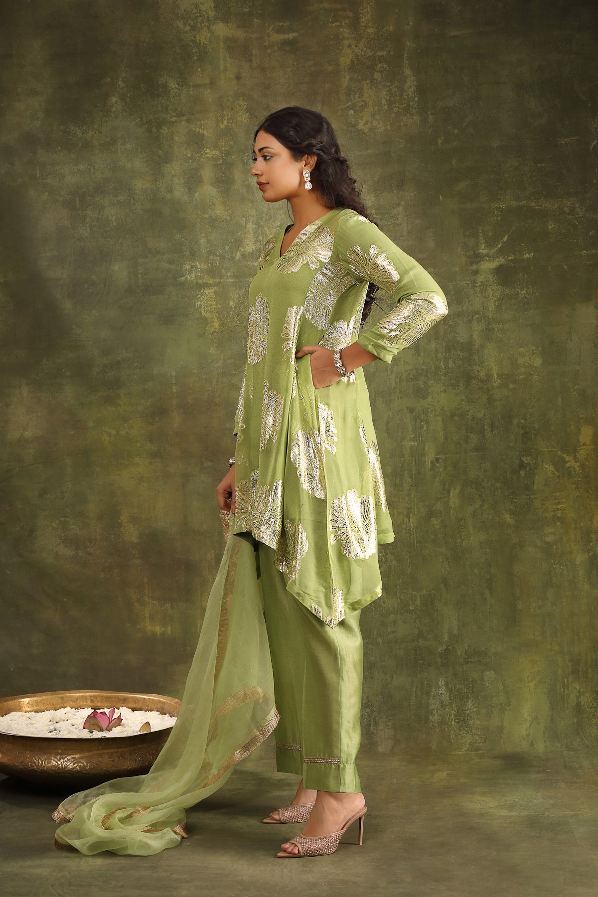 MINT GEORGETTE KURTA WITH CHANDERI PANTS