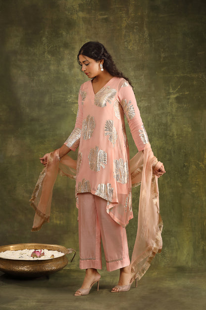 PEACH GEORGETTE KURTA WITH CHANDERI PANTS