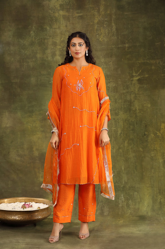 ORANGE PITTA HAND EMBROIDERED CHANDERI SUIT SET WITH DUPATTA