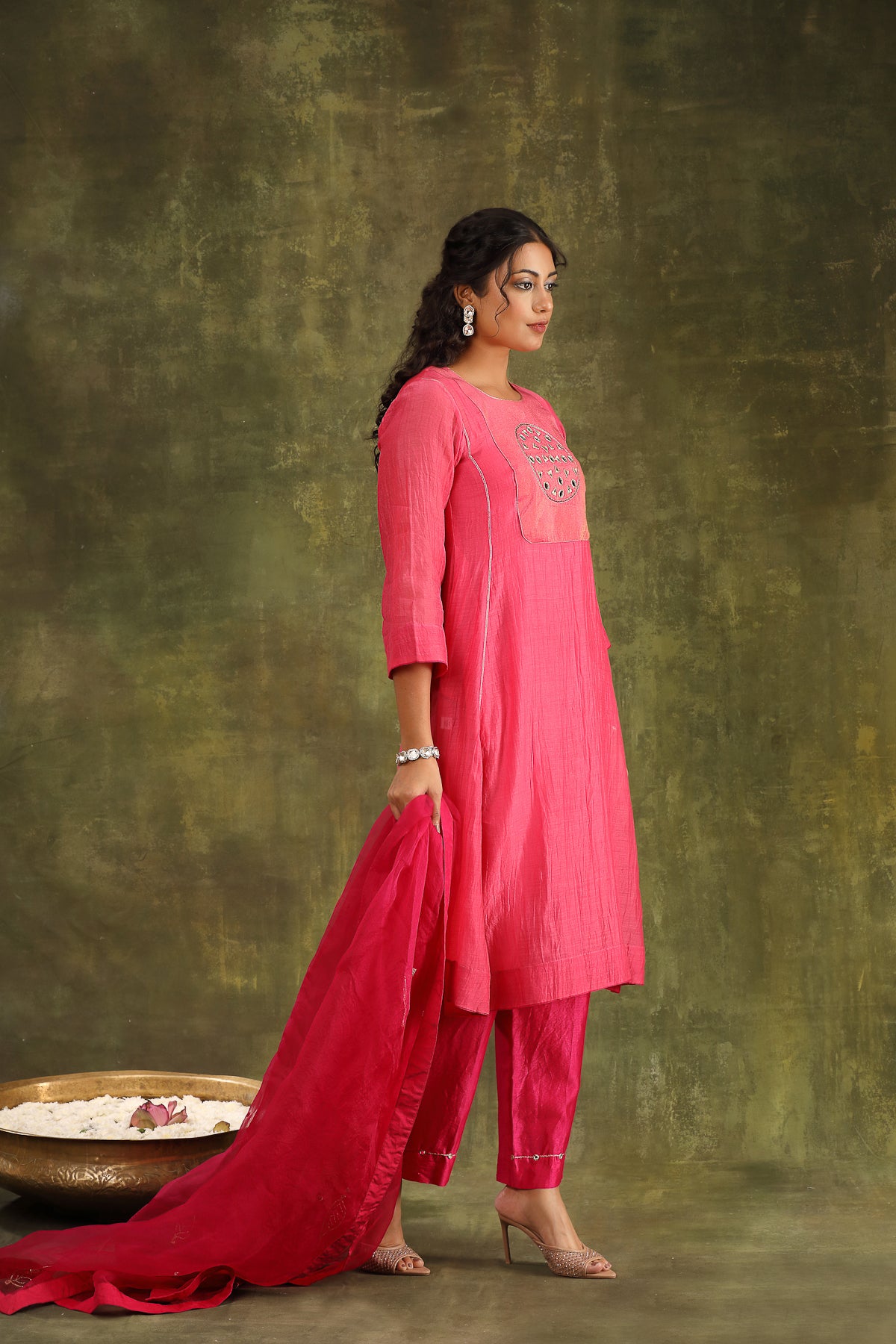 NEON PINK CHANDERI SUIT SET WITH ORGANZA DUPATTA