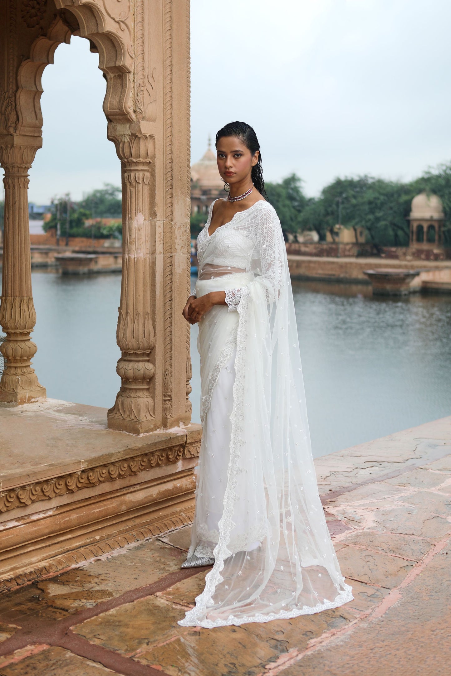 WHITE SAREE SET