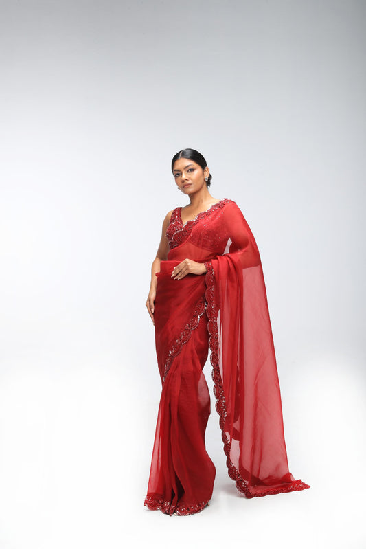 RED REVERIE SCALLOP SAREE