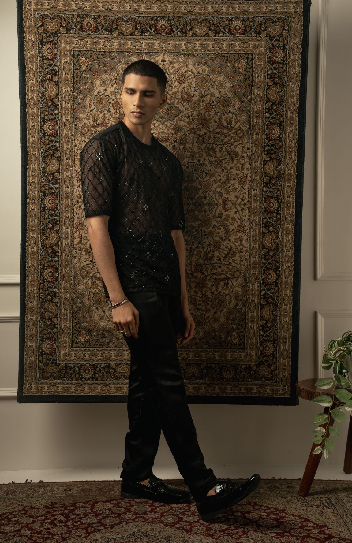 BLACK T-SHIRT SET
