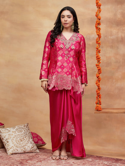 ASSI GULNAAR HAND EMBROIDERED BANARASI SKIRT SET