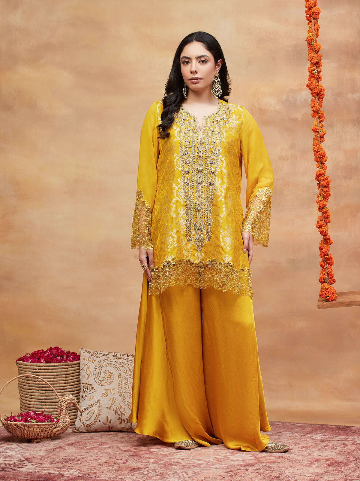 AHILYA KANAK HAND EMBROIDERED BANARASI DHOTI SET