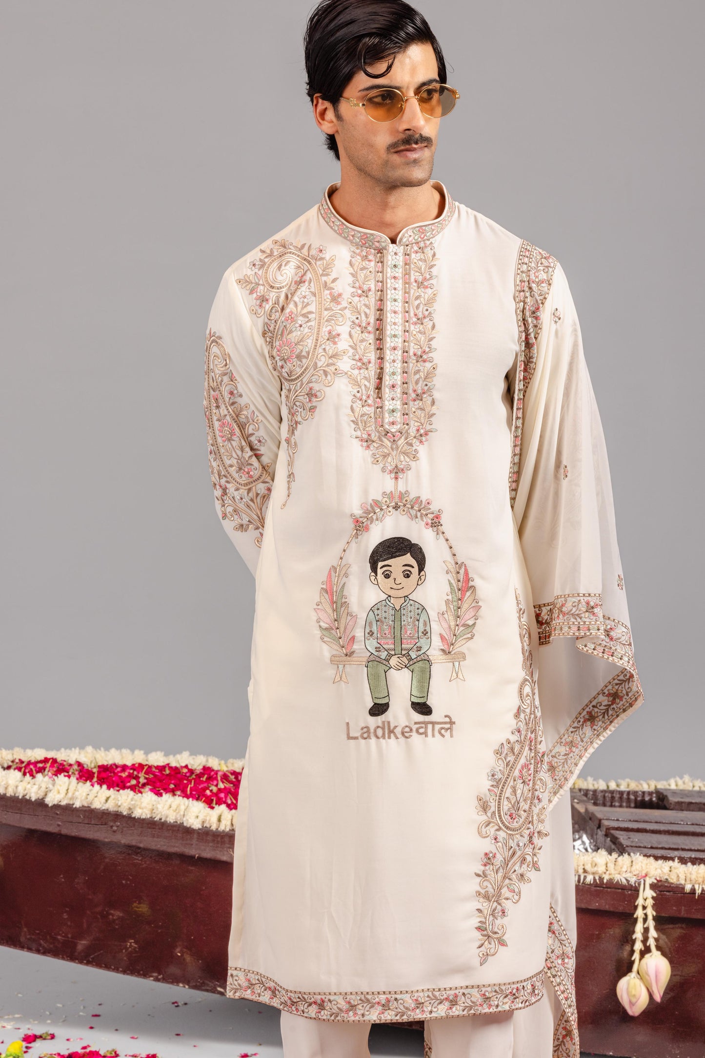 LADKEWALE CREAM KURTA SET