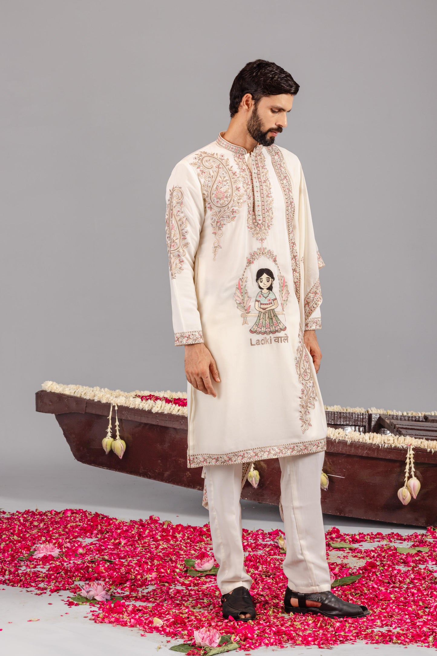 LADKIWALE CREAM KURTA SET