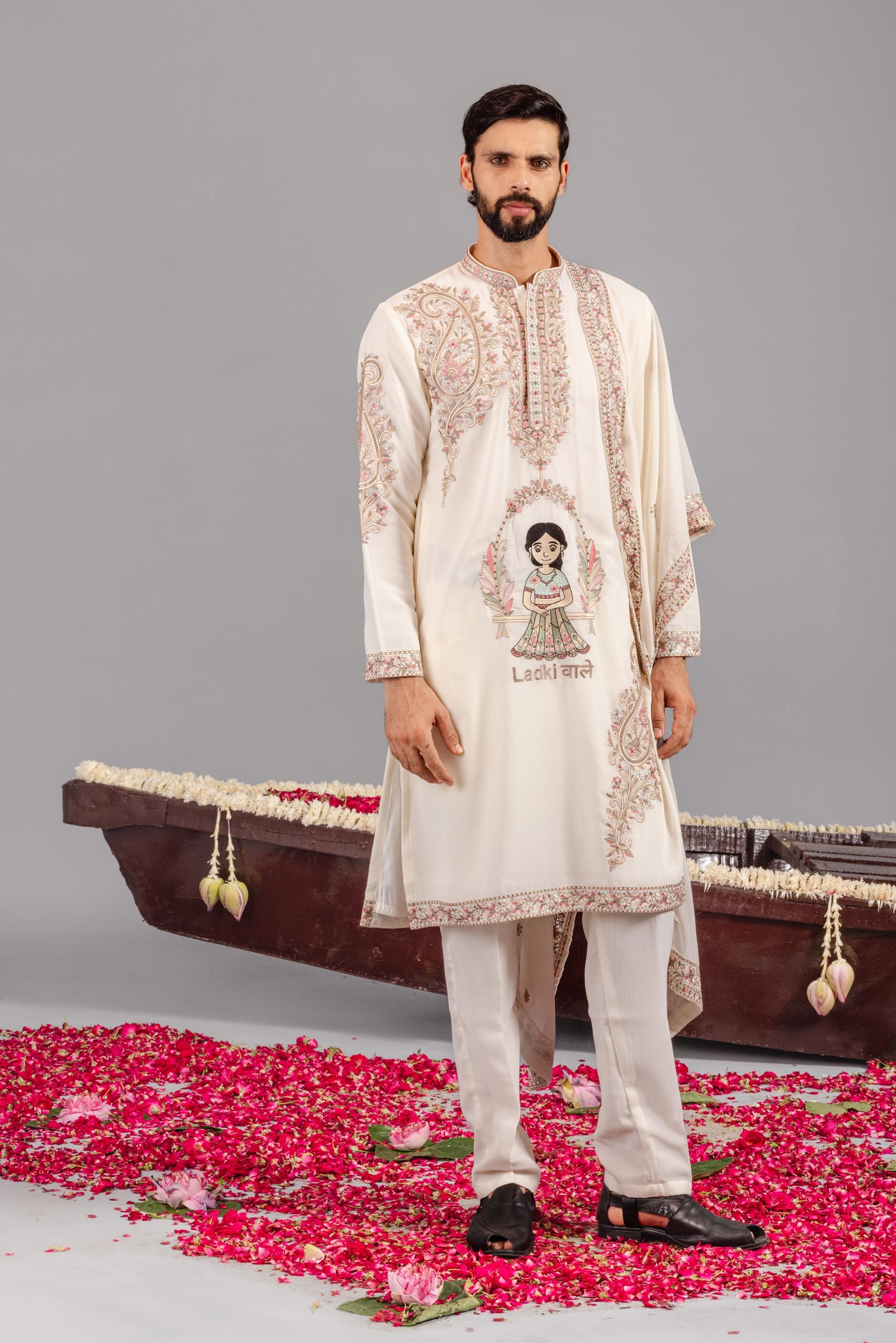 LADKIWALE CREAM KURTA SET